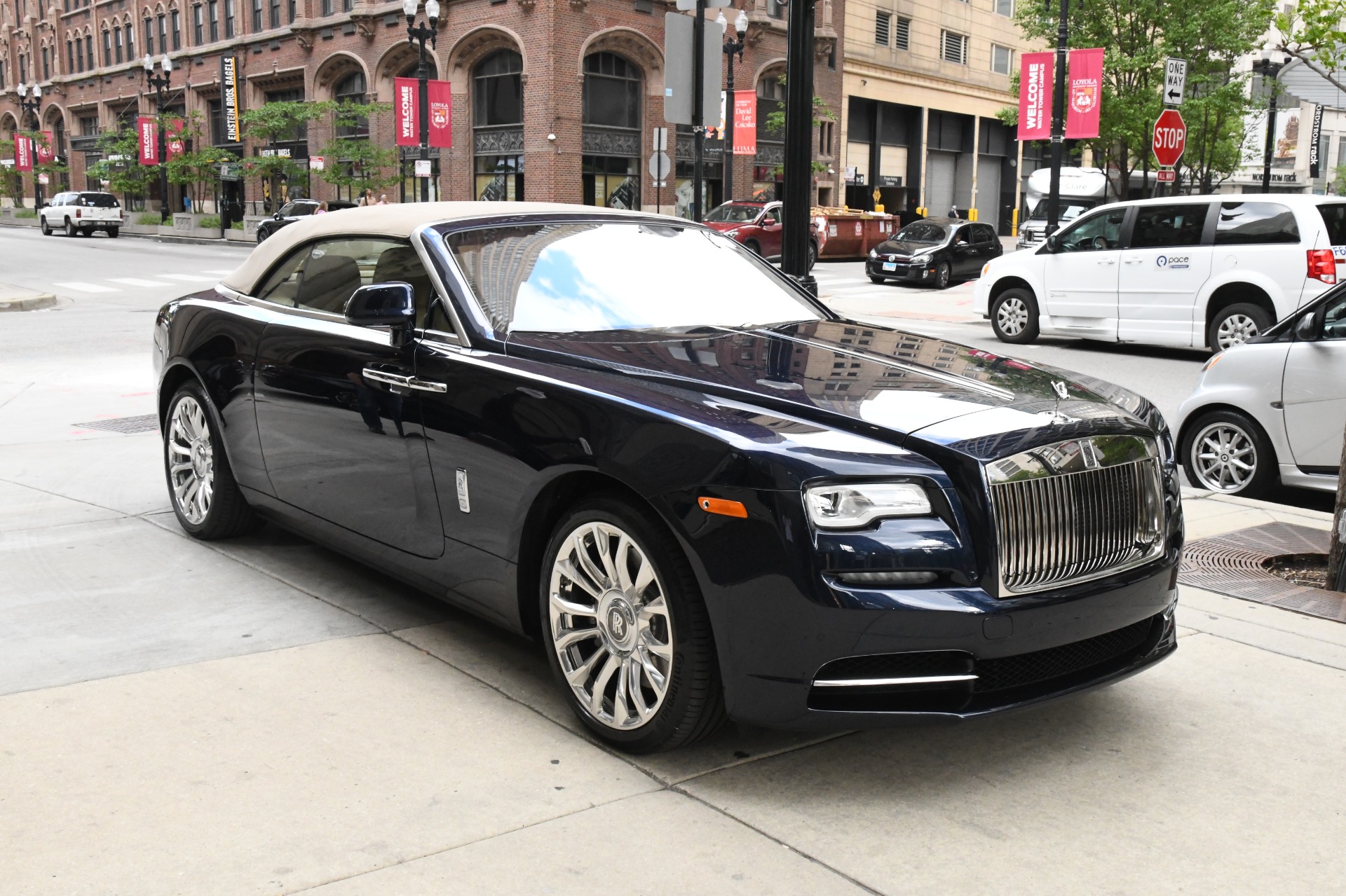 2020 Rolls-Royce Dawn, 19/34