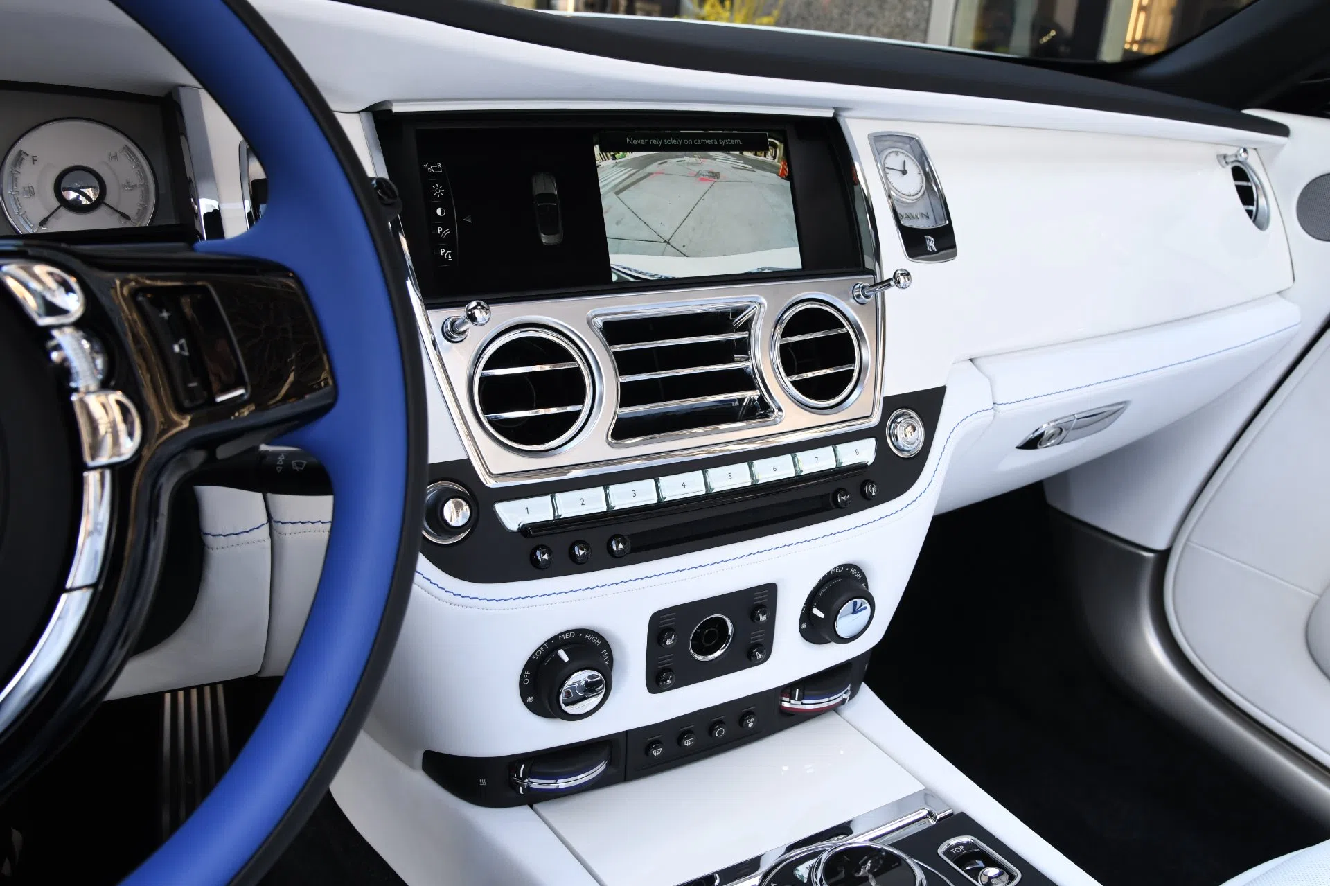 2020 Rolls-Royce Dawn interior, dashboard, Arctic White
