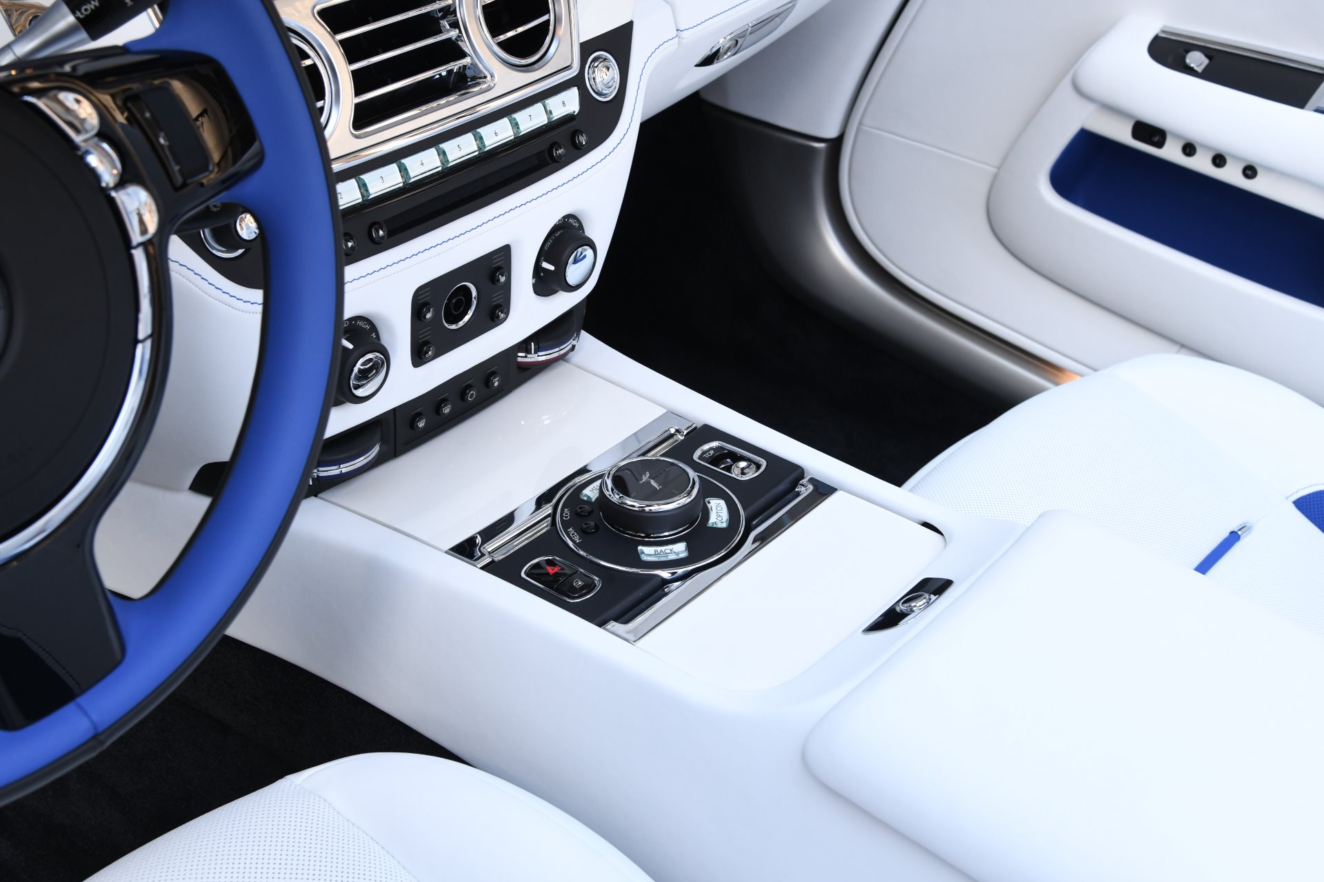 2020 Rolls-Royce Dawn, 15/20