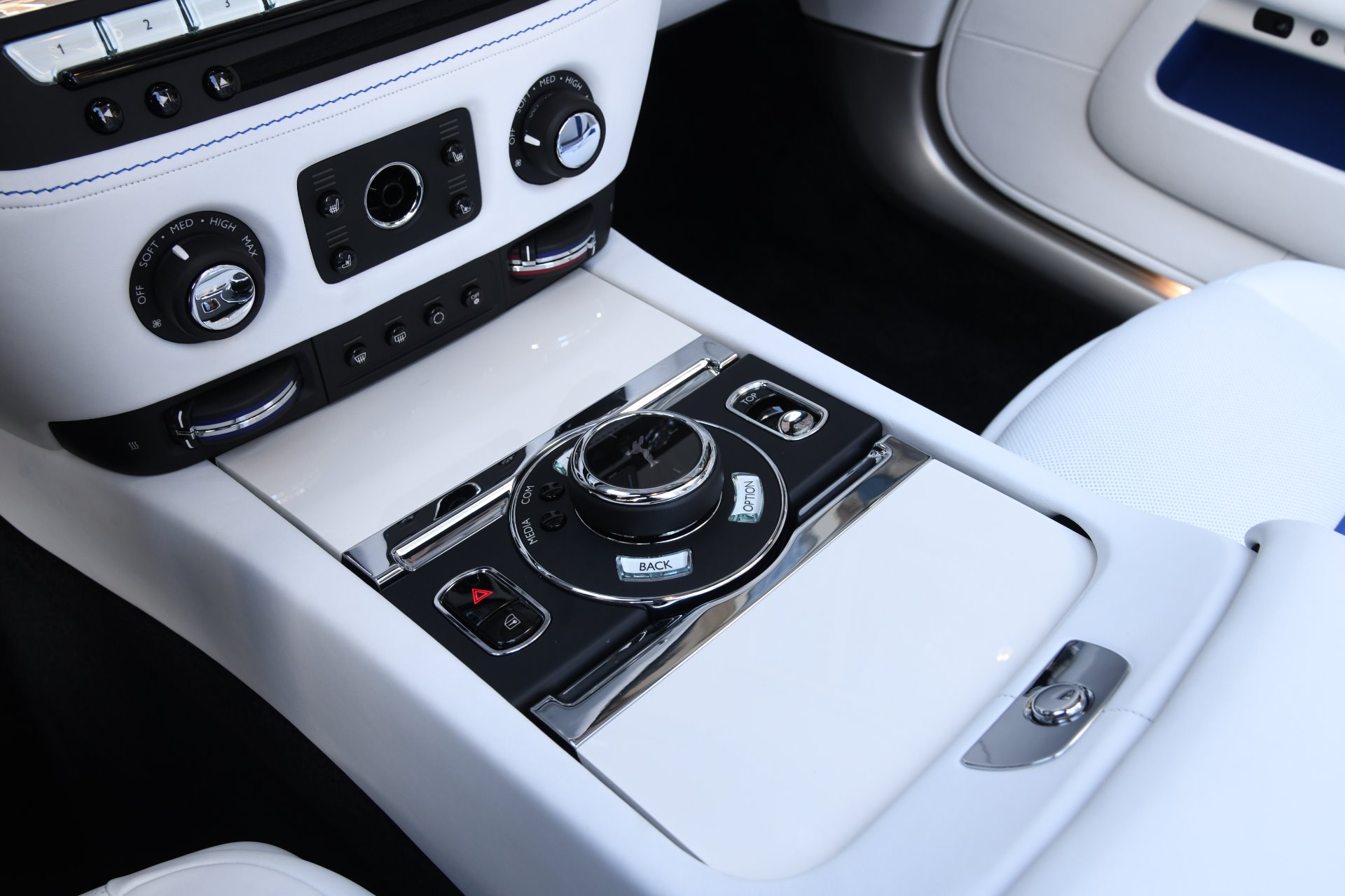 2020 Rolls-Royce Dawn, 17/20