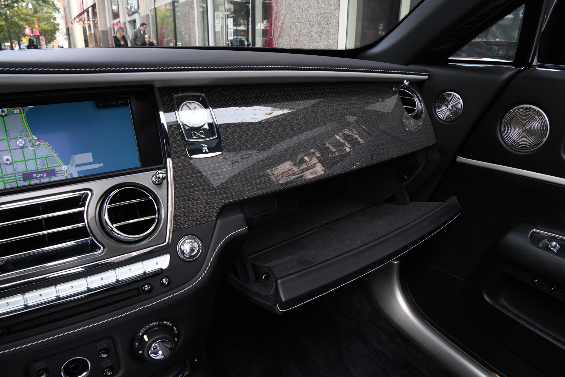 2019 Rolls-Royce Dawn, 18/20