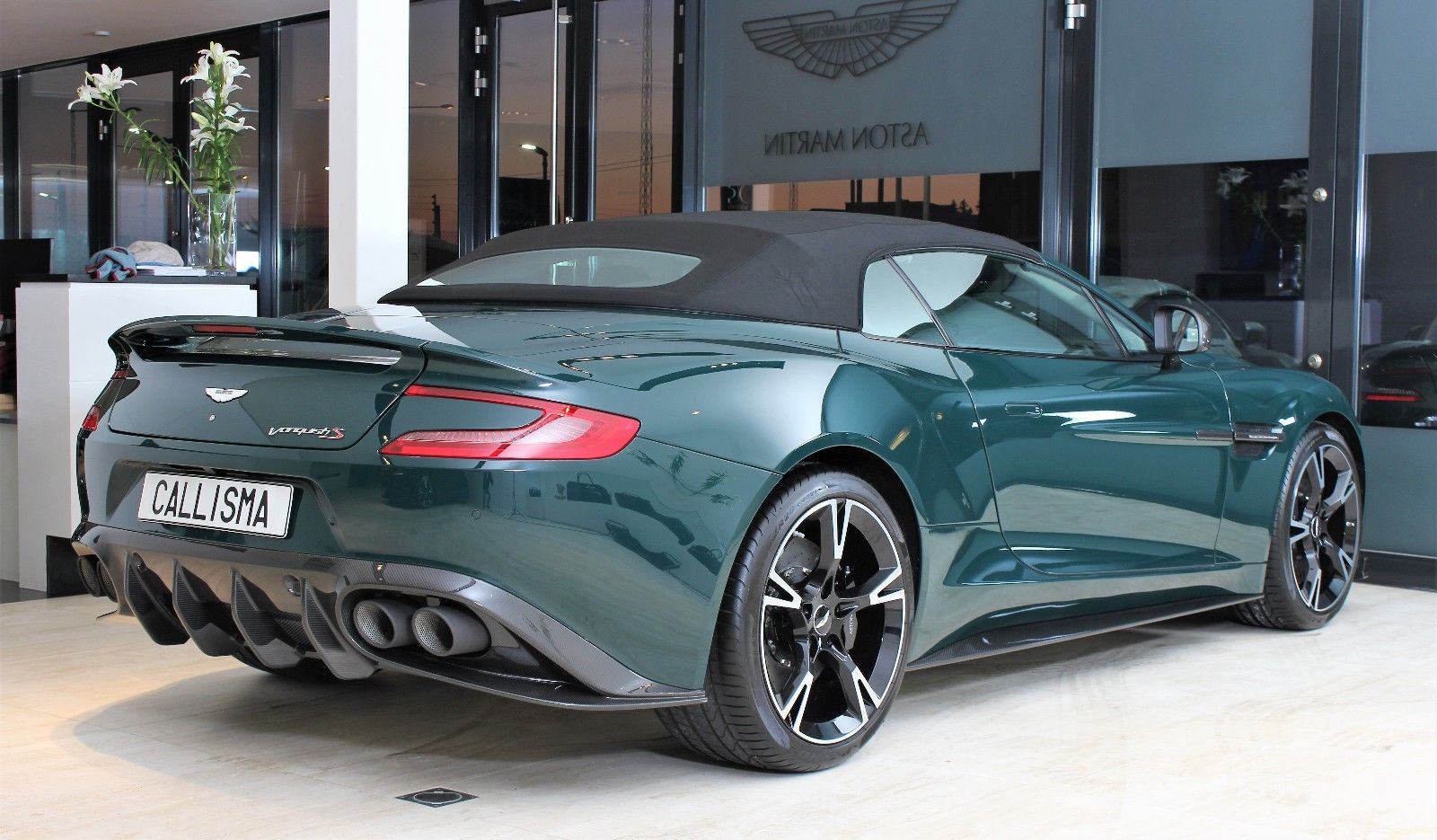 2018 Aston Martin Vanquish S Volante, 15/15