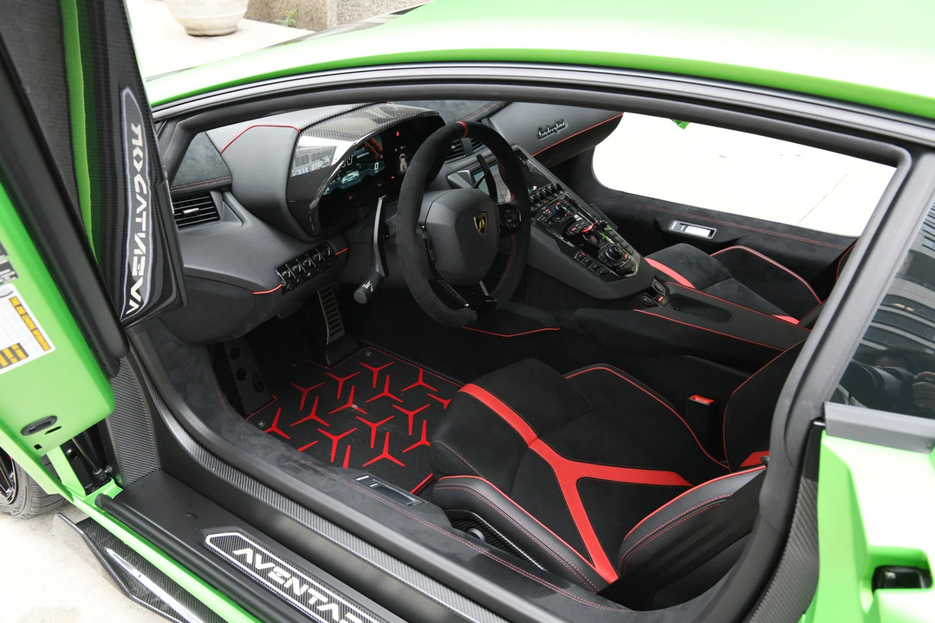 2020 Lamborghini Aventador SVJ LP 770-4 SVJ interior, NERO
