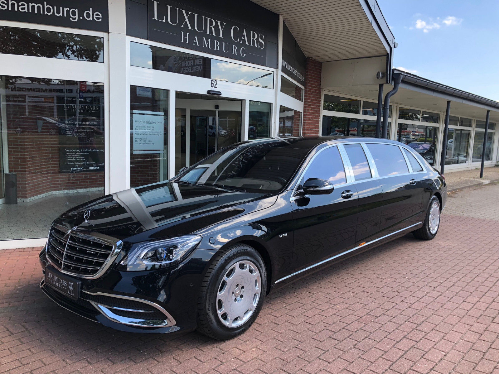 2017 Mercedes-Maybach S 600 Pullman, 2/20