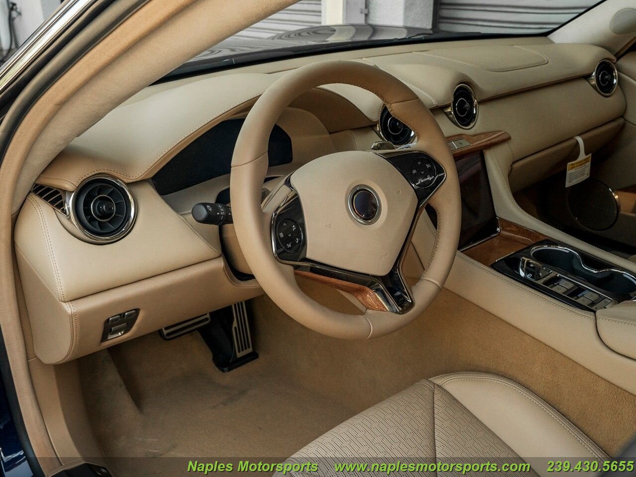 2020 Fisker Karma Revero GT, 18/20