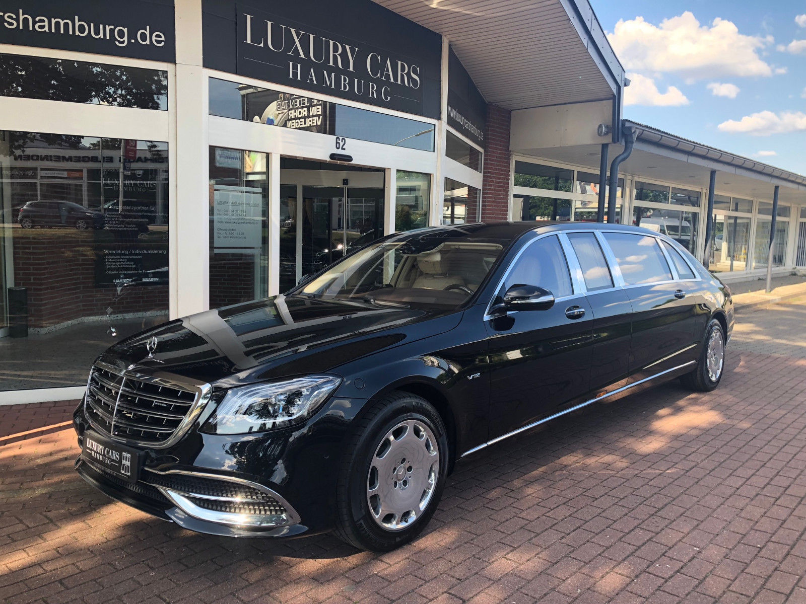 2017 Mercedes-Maybach S 600 Pullman, 6/20