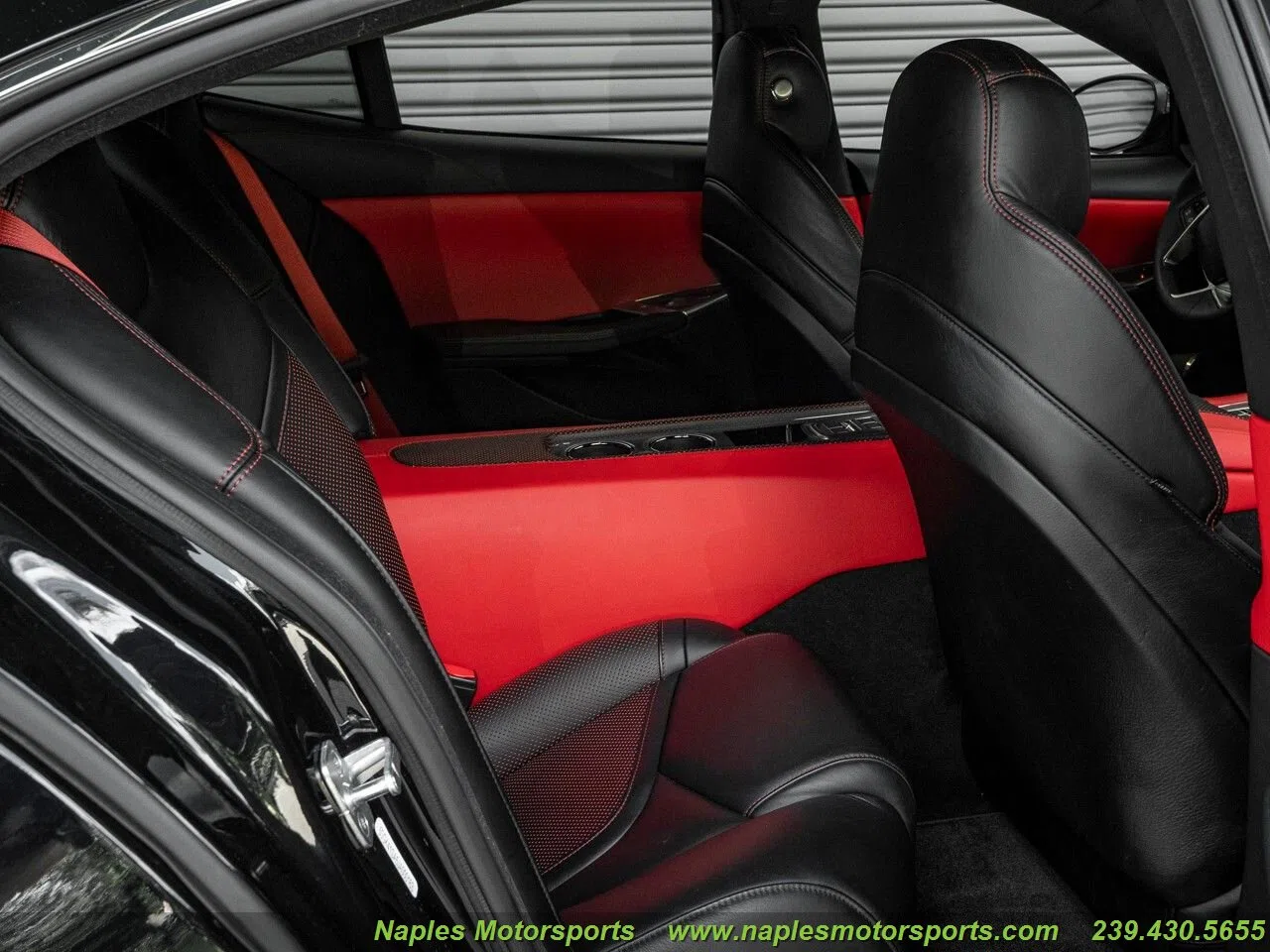 2018 Fisker Karma Revero interior, Red-Black