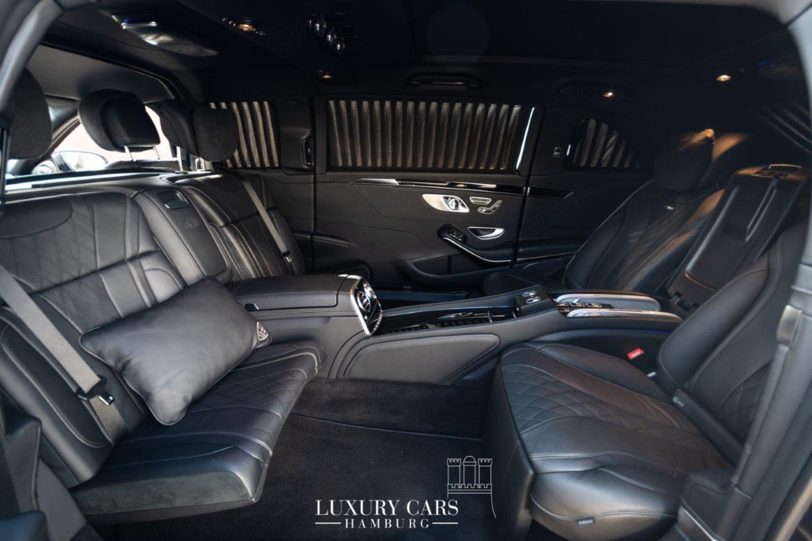 2017 Mercedes-Maybach S 600 Pullman, 16/20