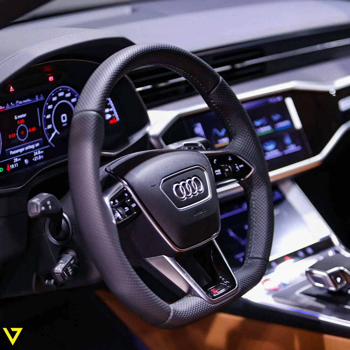 2020 AUDI RS7 interior, steering wheel