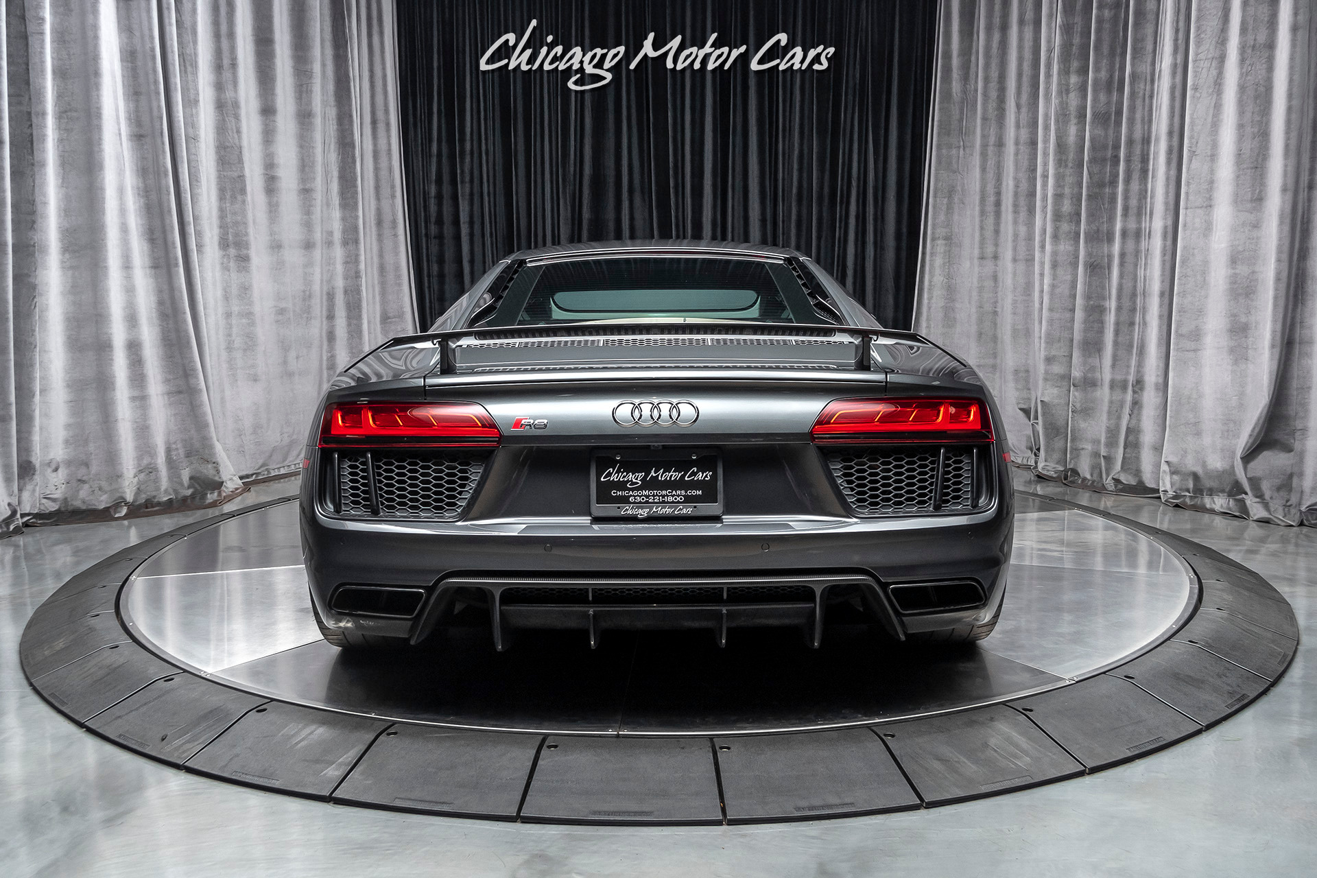 2017 Audi R8 5.2 Quattro V10 Plus Coupe, 3/20