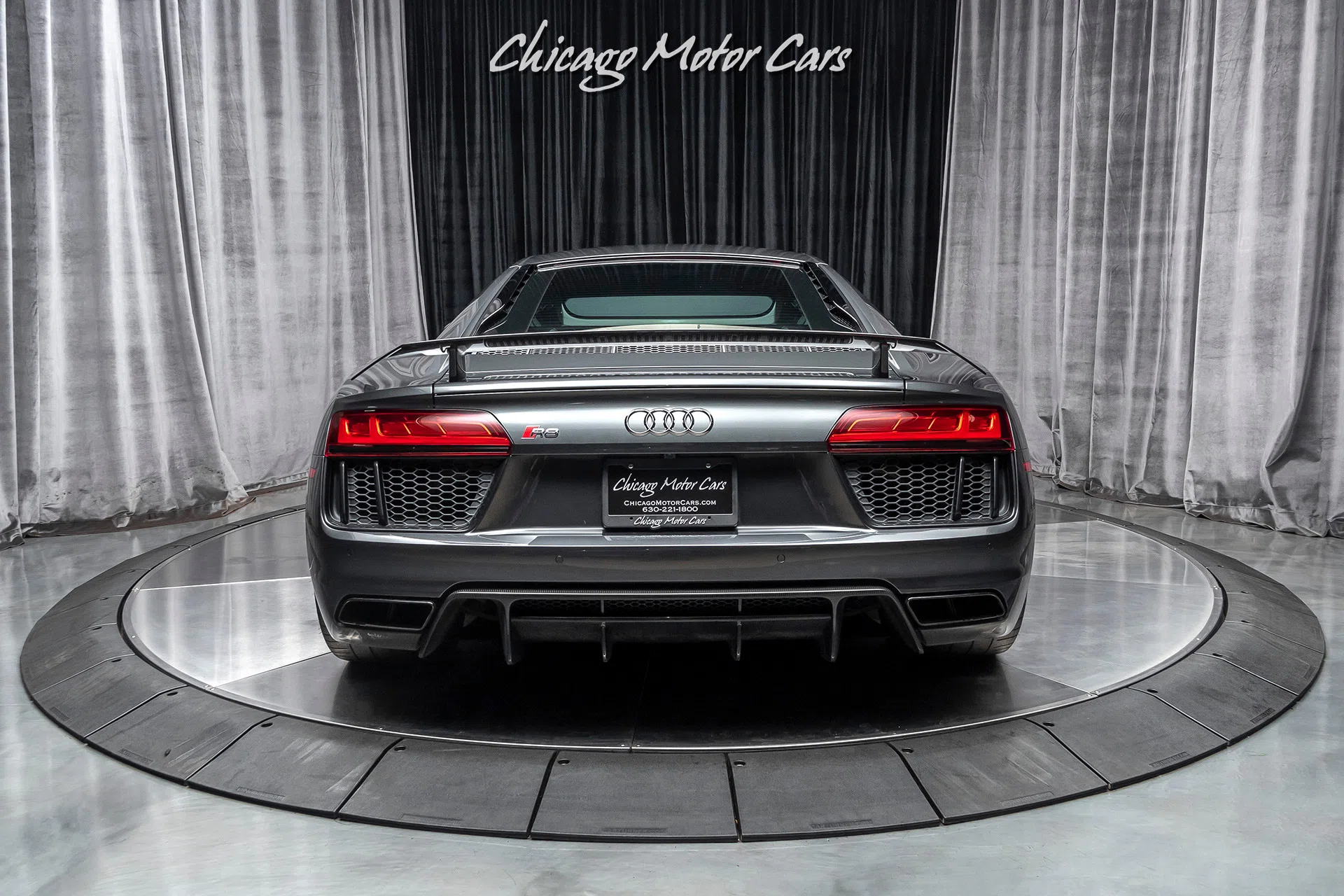 2017 Audi R8 5.2 Quattro V10 Plus Coupe for sale, exterior, Daytona Gray Pearl Effect