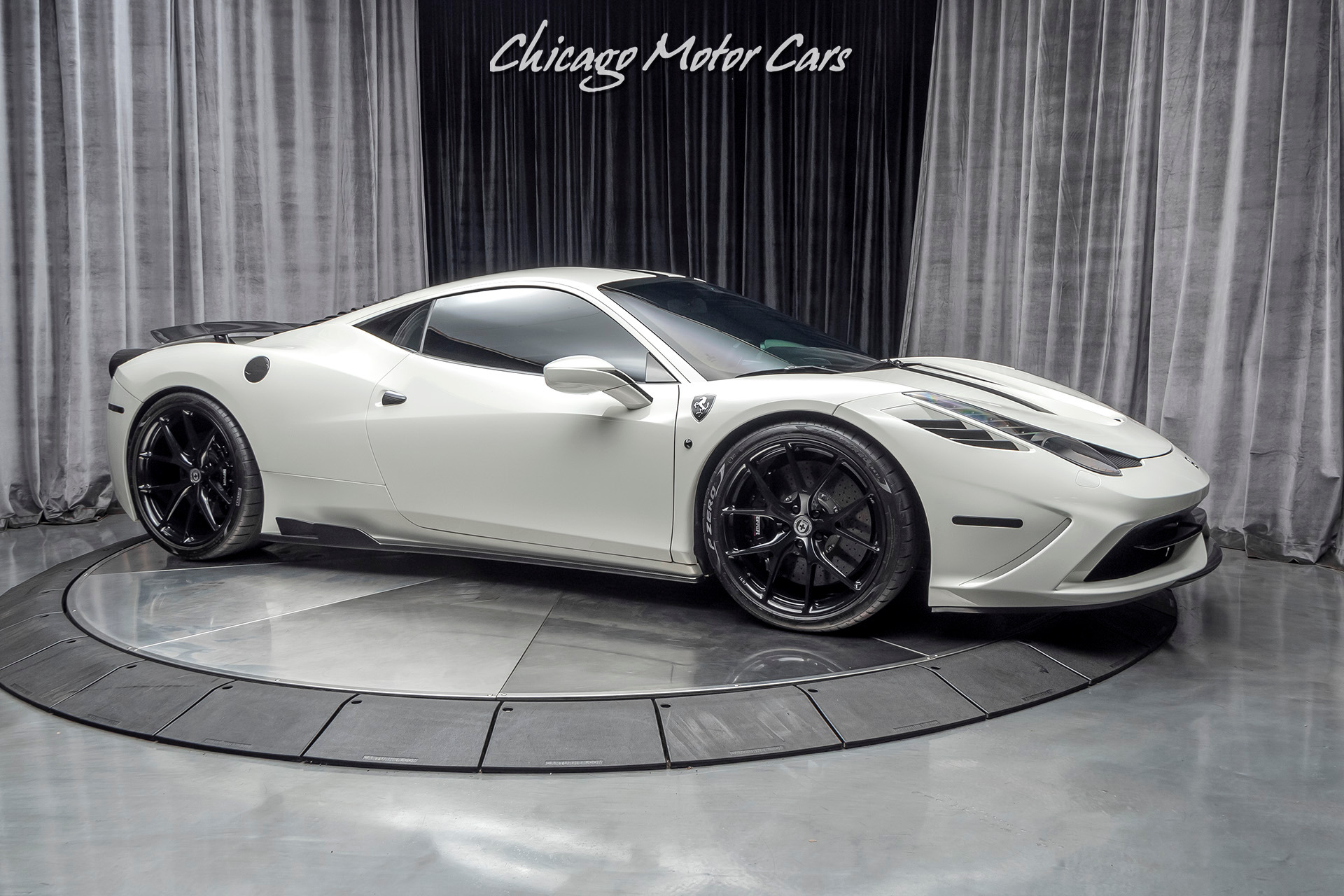 2015 Ferrari 458 Speciale Coupe, 5/13