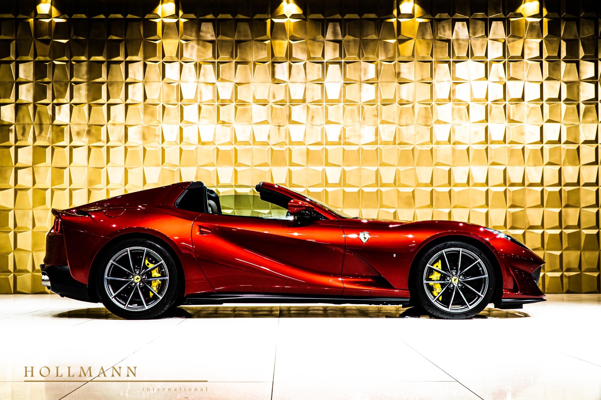 2020 Ferrari 812 GTS