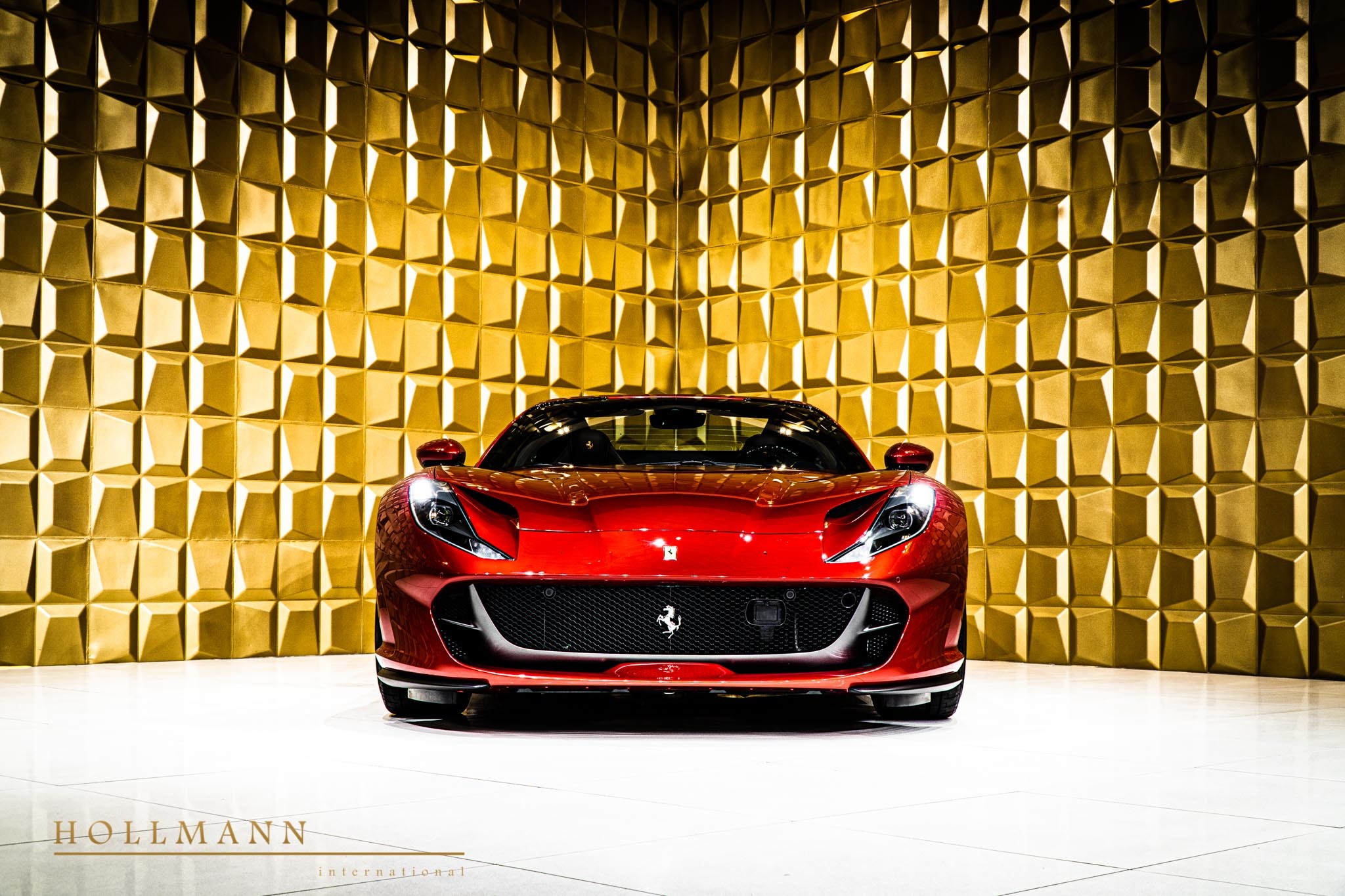 2020 Ferrari 812 GTS, 2/20