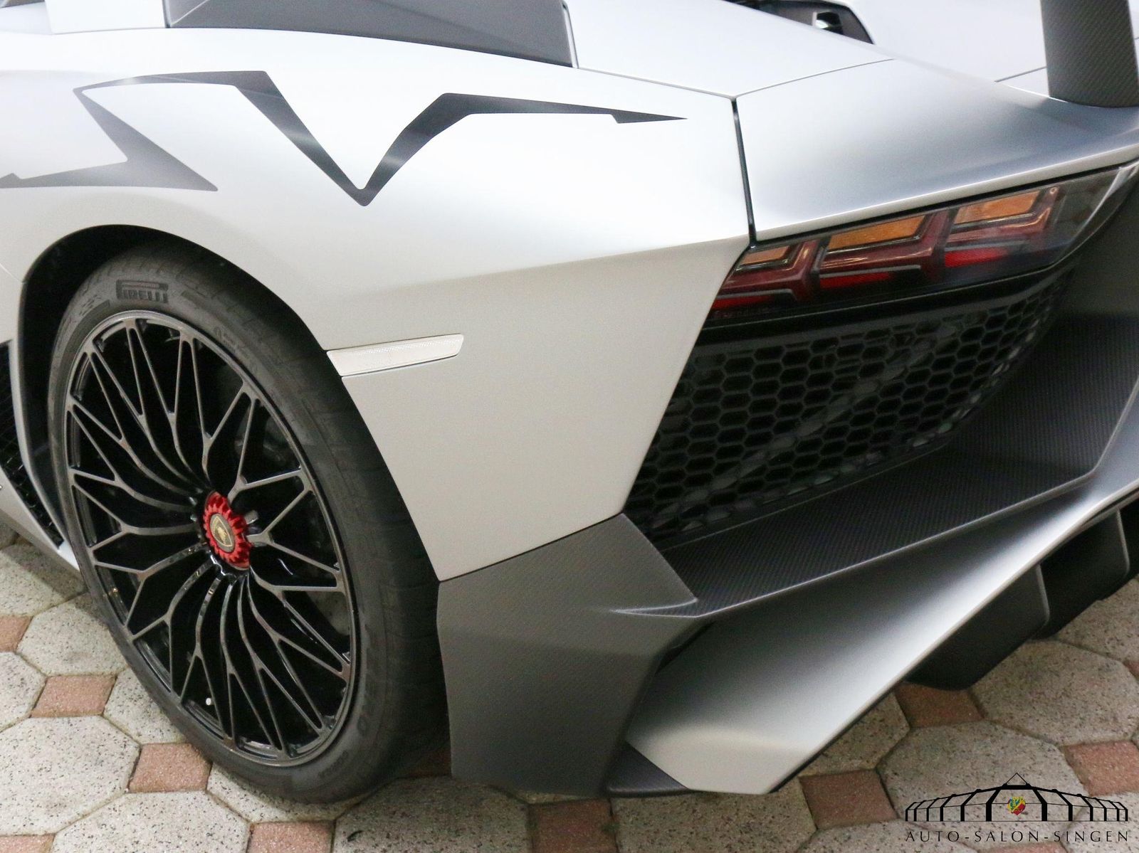 2015 Lamborghini Aventador LP 750-4 SV - Superveloce - Roadster, 7/15