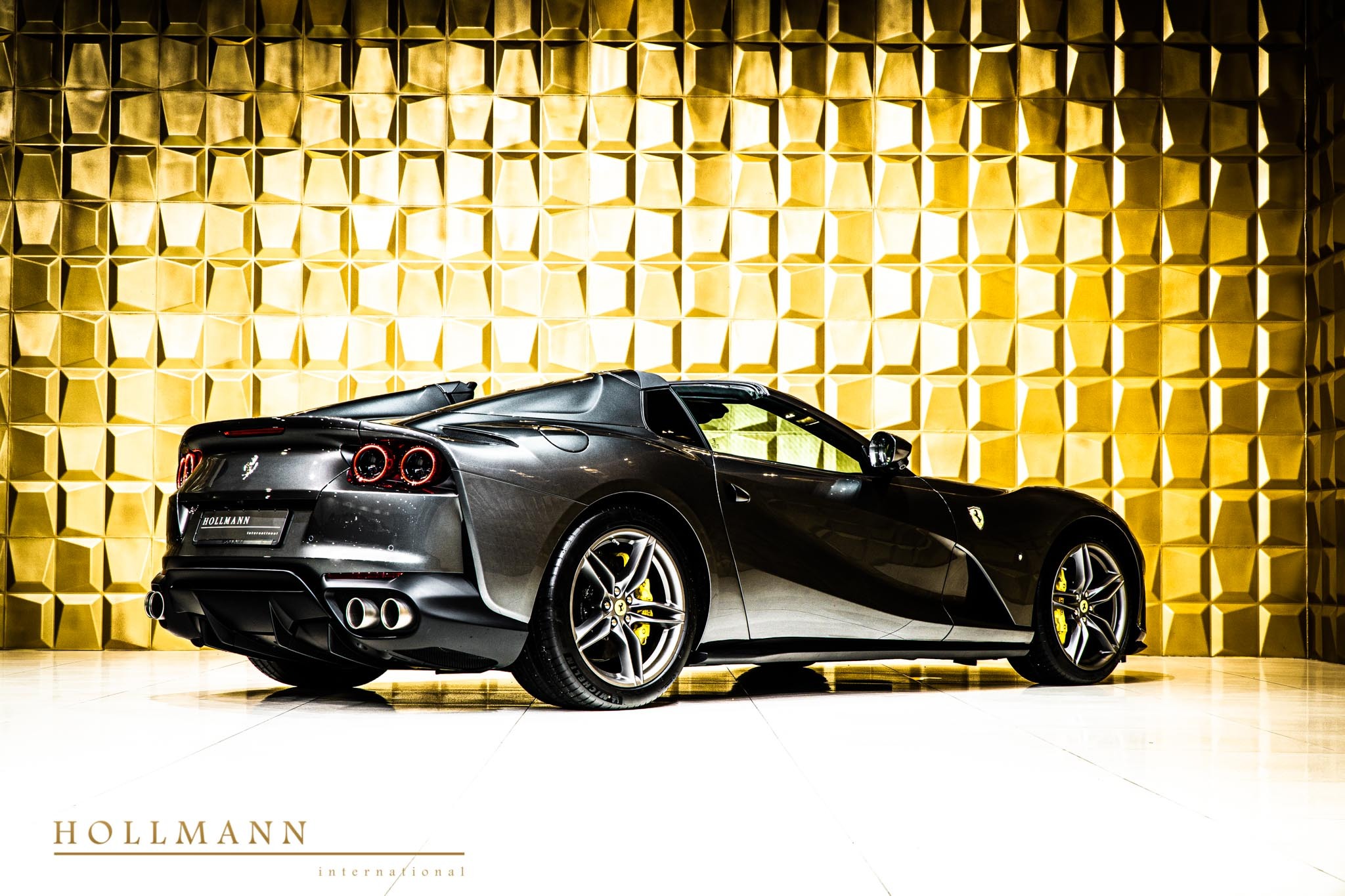 2020 Ferrari 812 GTS, 3/20