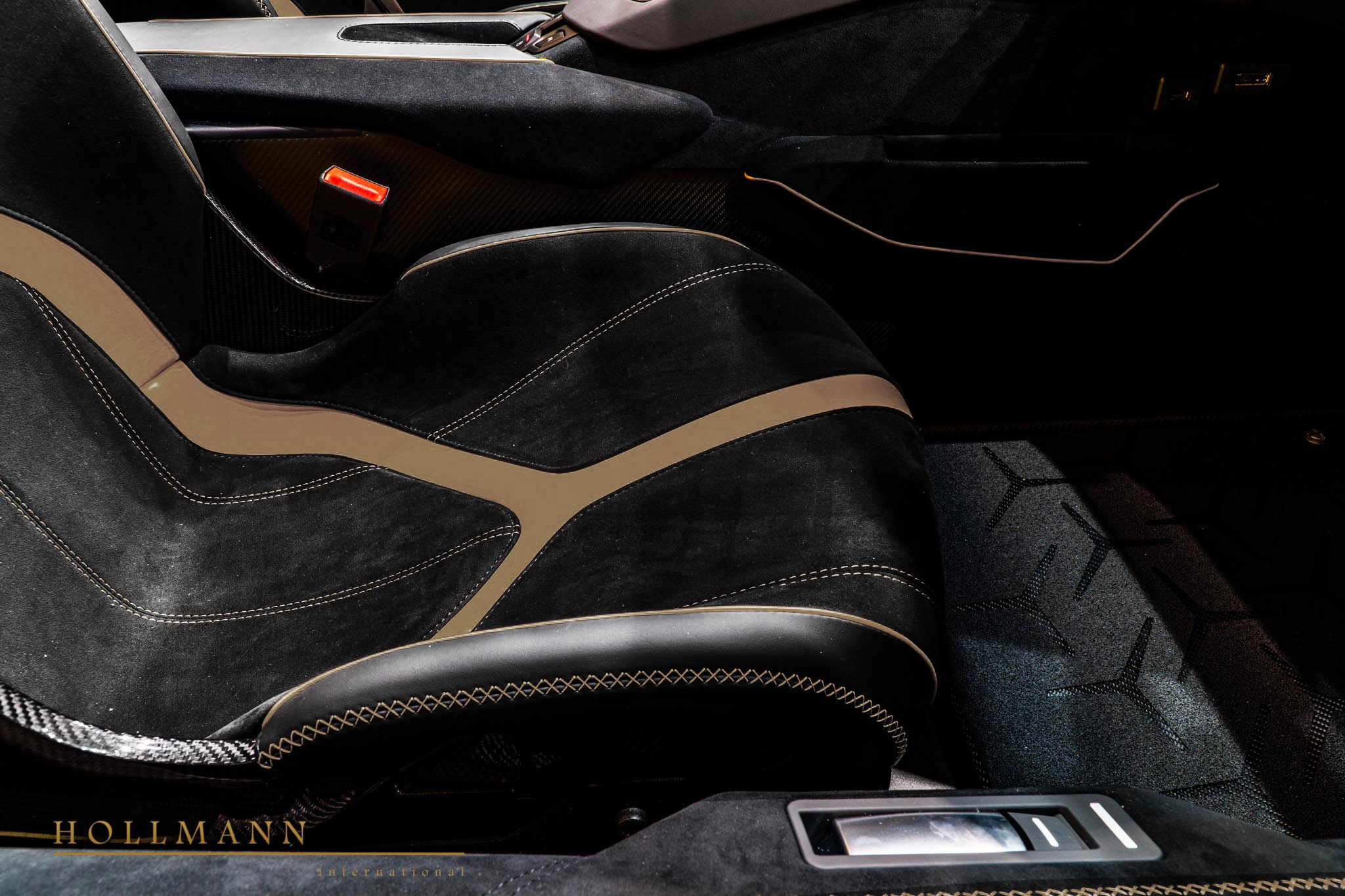 2020 Lamborghini Aventador SVJ Roadster, 10/14