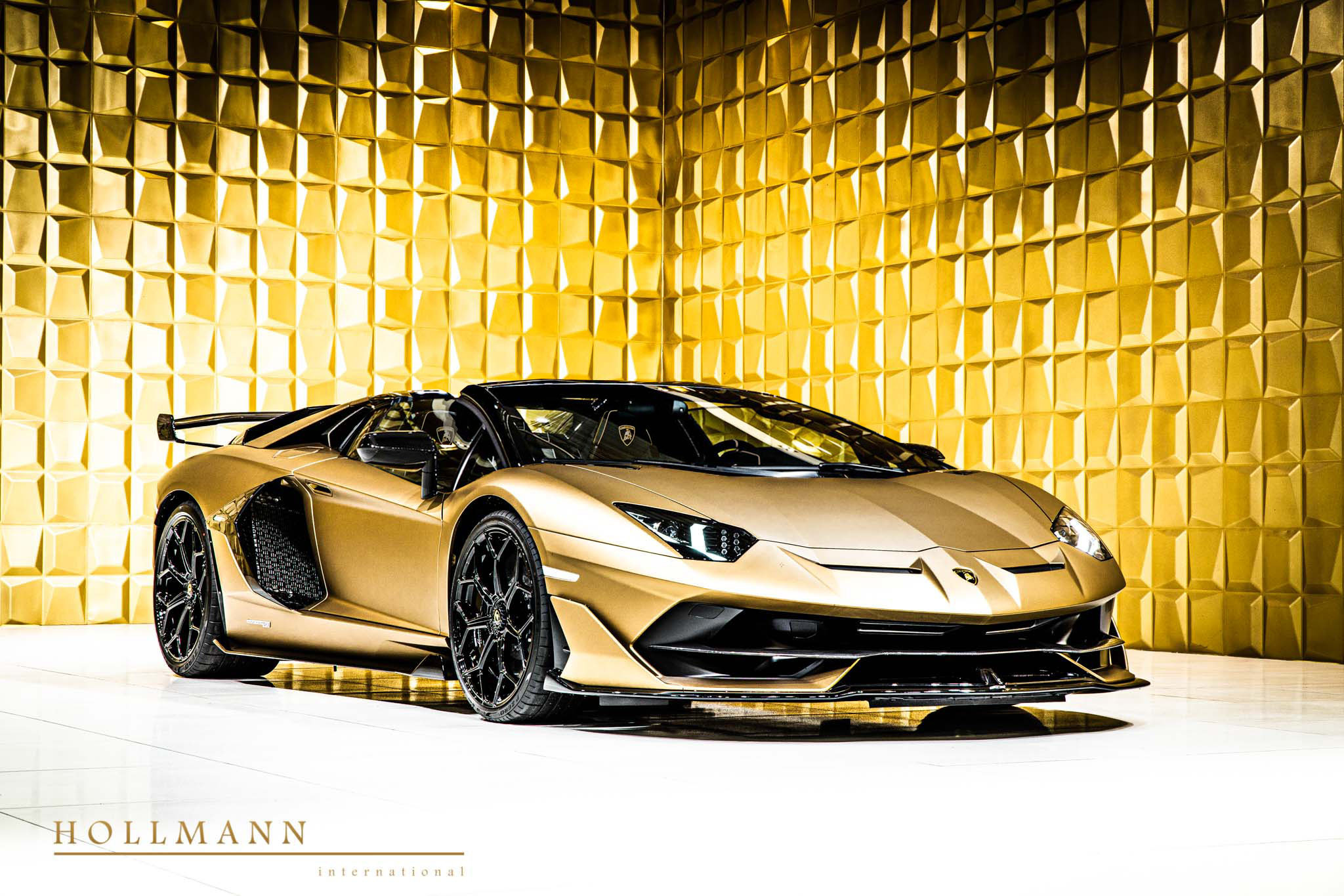 2020 Lamborghini Aventador SVJ Roadster, 11/14