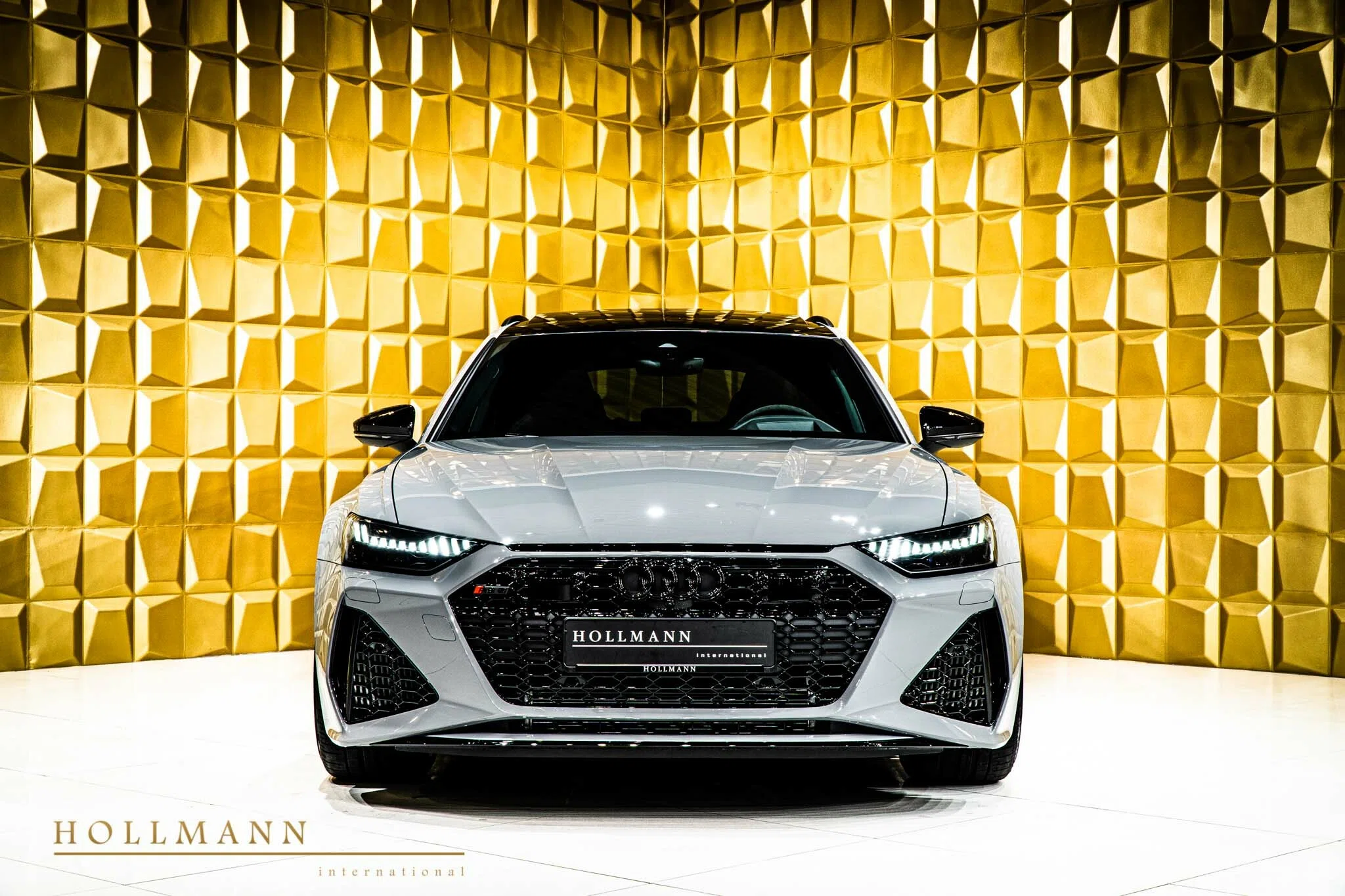 2020 Audi RS6 Avant for sale, exterior, Nardograu
