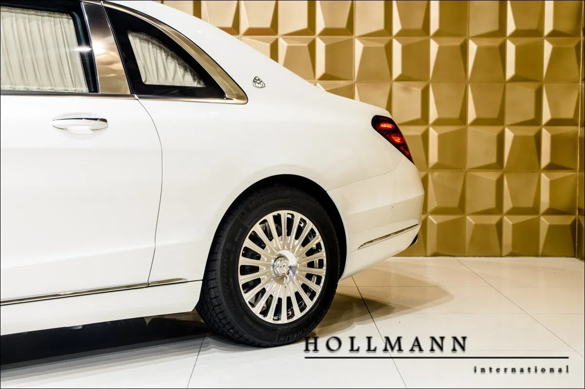 2020 Mercedes-Benz S 600 Maybach Pullman for sale, exterior, White