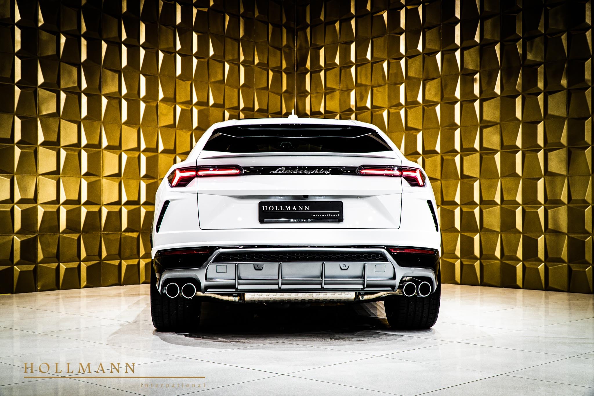 2020 Lamborghini Urus, 4/18
