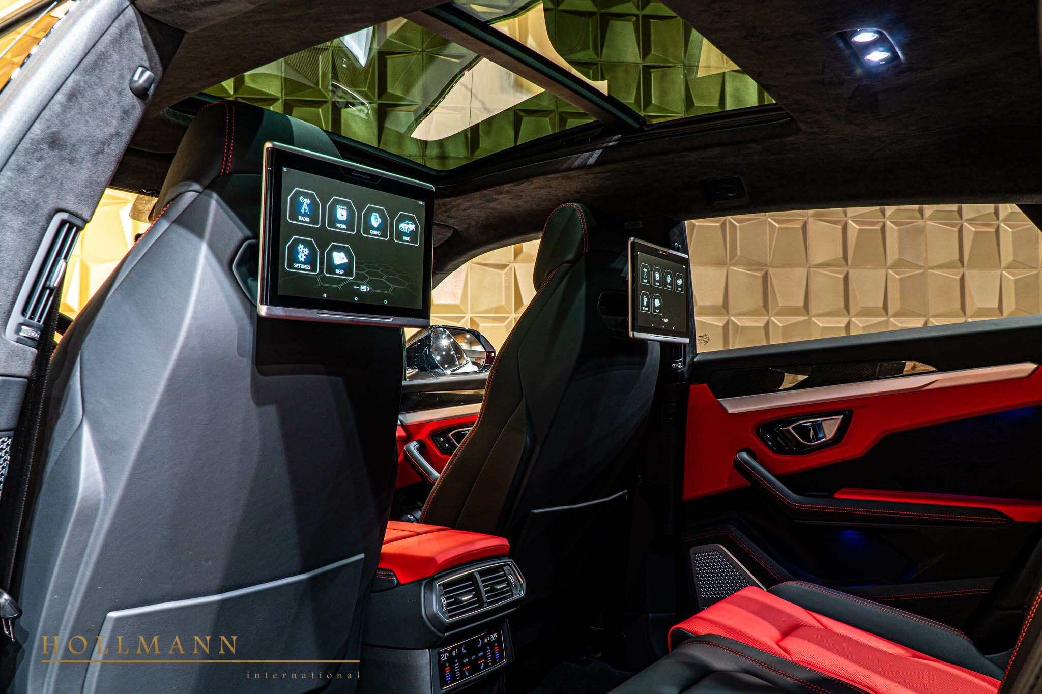 2020 Lamborghini Urus, 9/18
