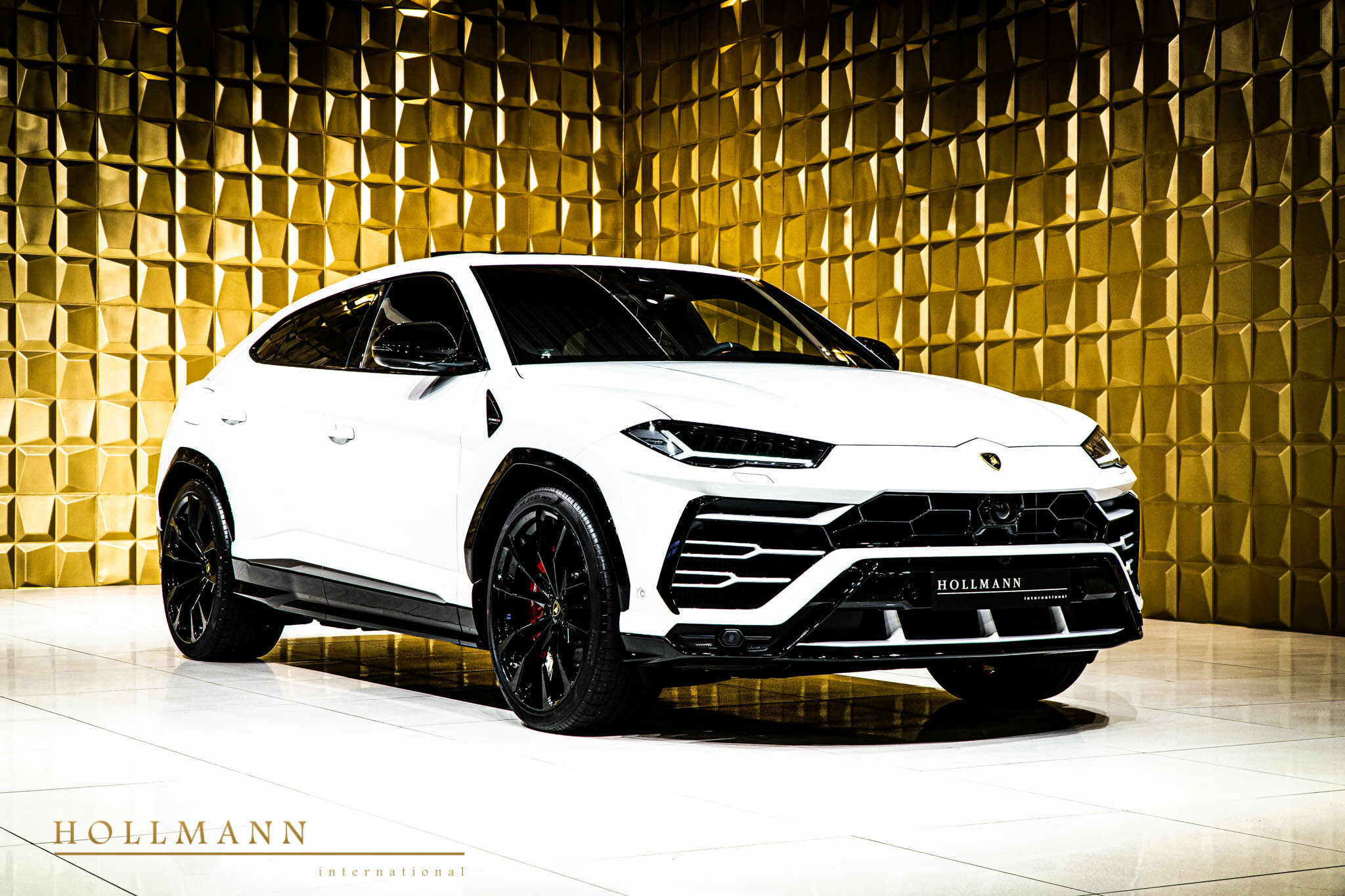 2020 Lamborghini Urus, 10/18