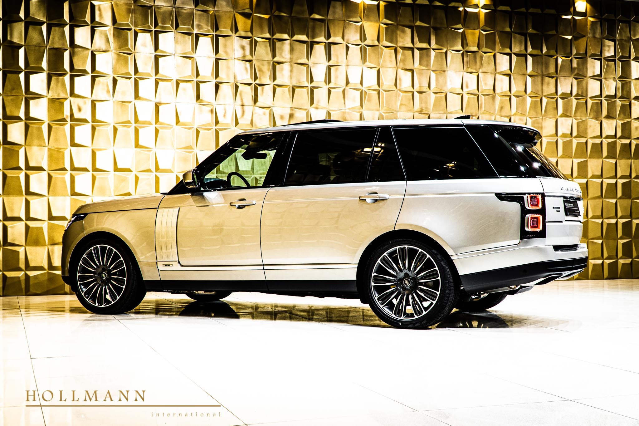 2020 Land Rover Range Rover  AUTOBIOGRAPHY LWB, 5/20