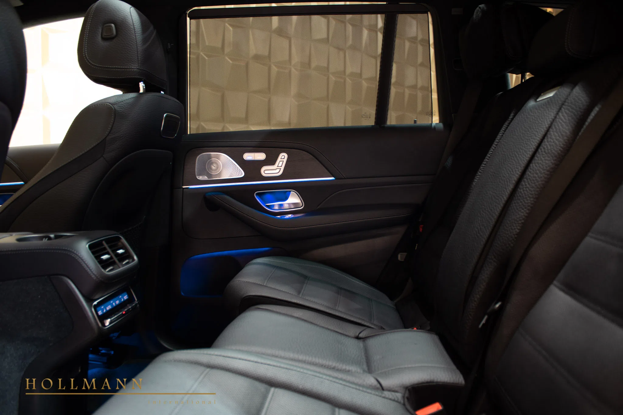 2020 BRABUS GLS 550 interior, seats, Leather Black