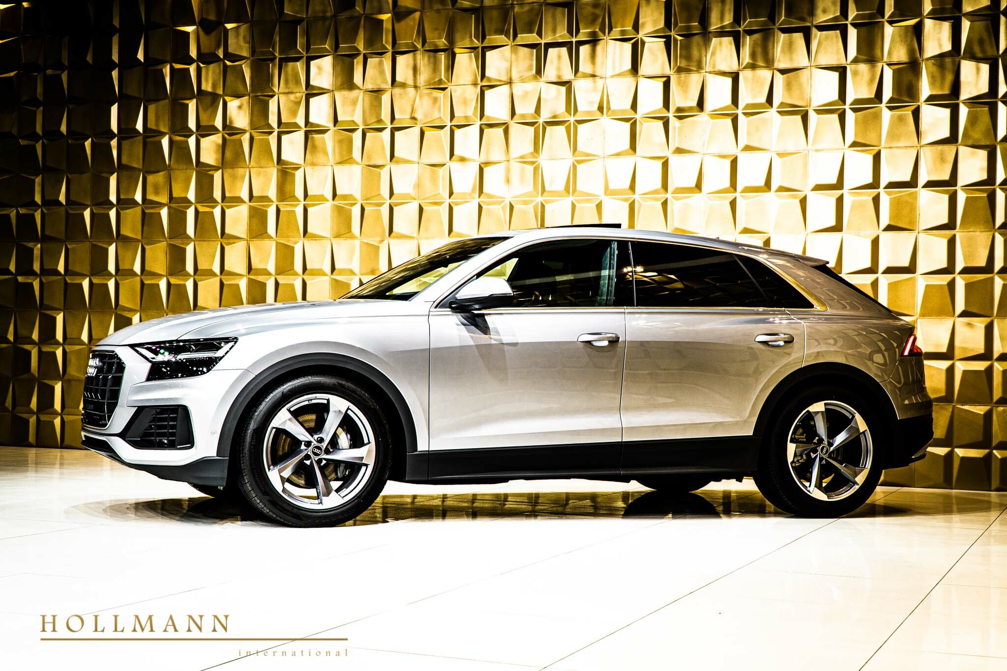 2020 Audi Q8 55 TFSI, 3/20