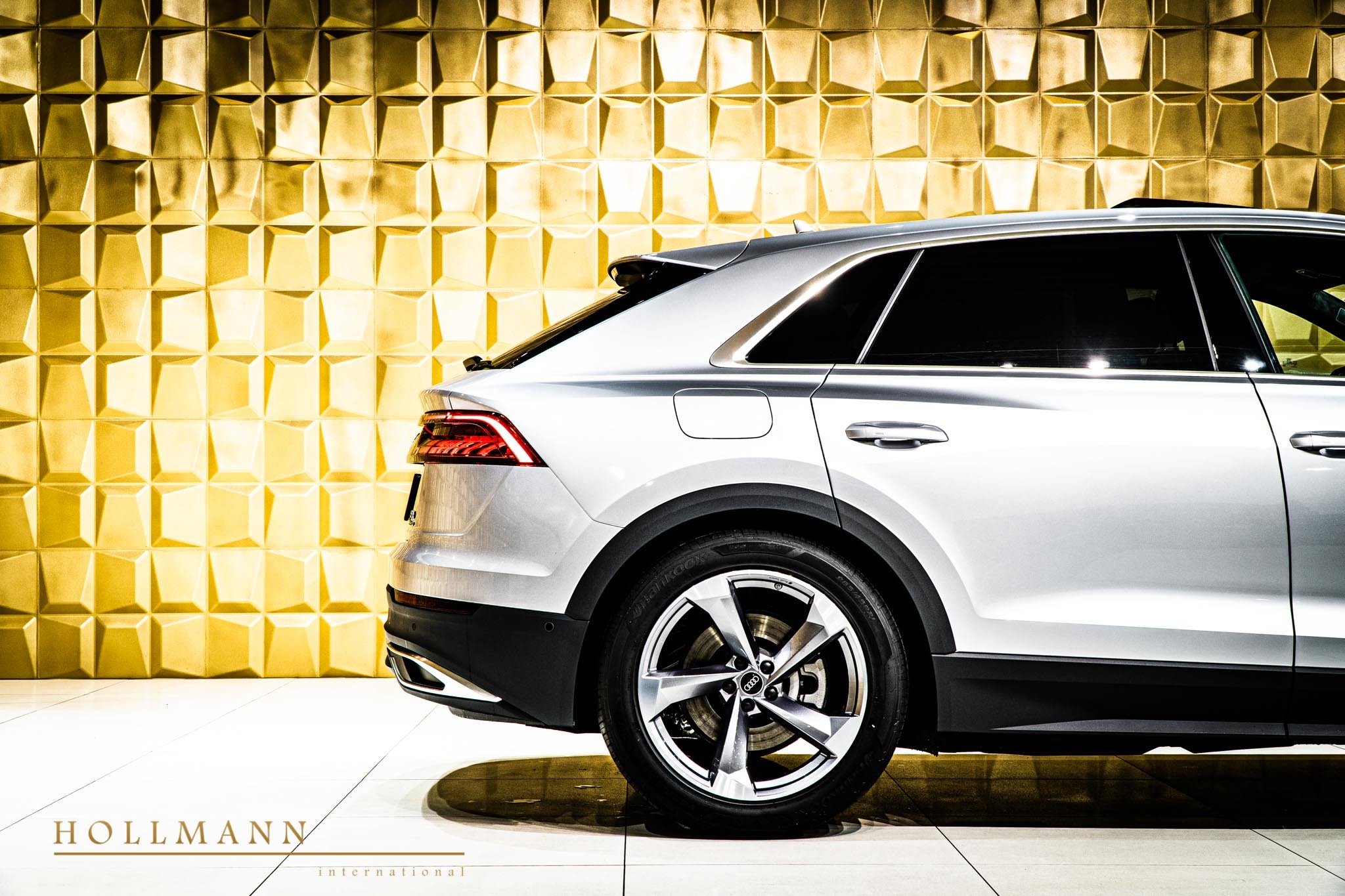 2020 Audi Q8 55 TFSI, 10/20