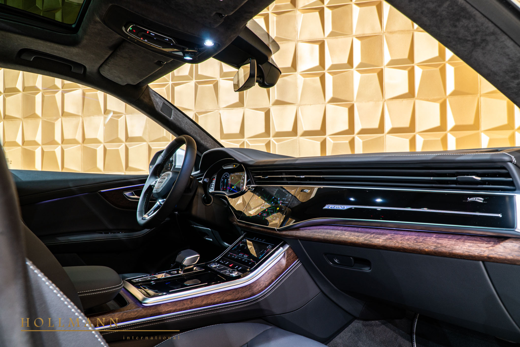 2020 Audi Q8 55 TFSI, 14/20