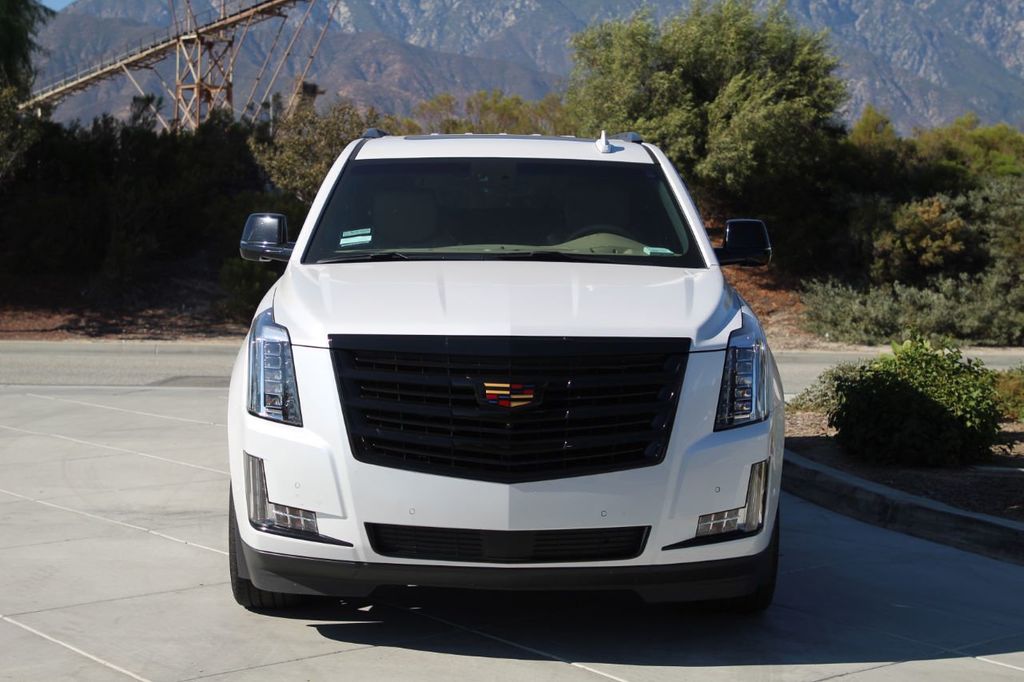2019 Cadillac Escalade ESV, 3/20