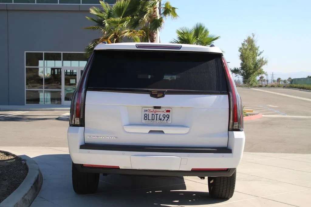 2019 Cadillac Escalade ESV, exterior