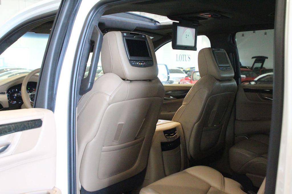 2019 Cadillac Escalade ESV, 12/20
