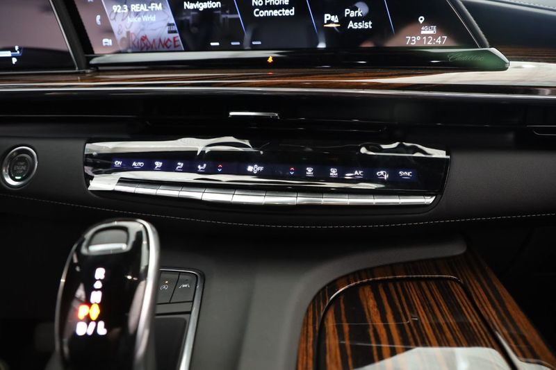 2021 Cadillac Escalade ESV, 17/18