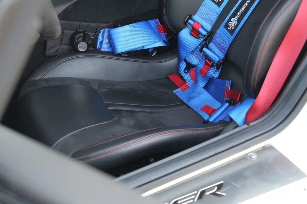 2017 Dodge Viper GTC-R Limited Edition interior, seats, Black Leather