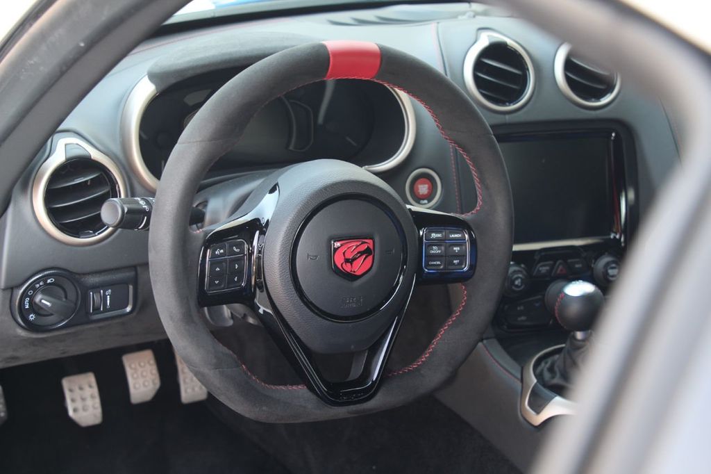 2017 Dodge Viper GTC-R Limited Edition, 14/20