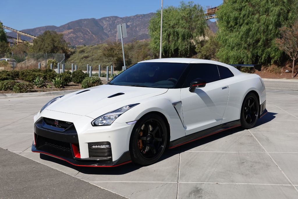 2017 Nissan GT-R