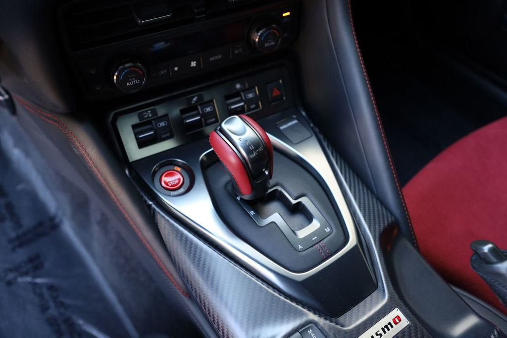 2017 Nissan GT-R, 13/20