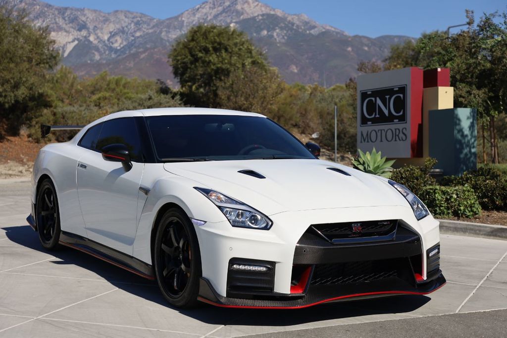 2017 Nissan GT-R, 20/20