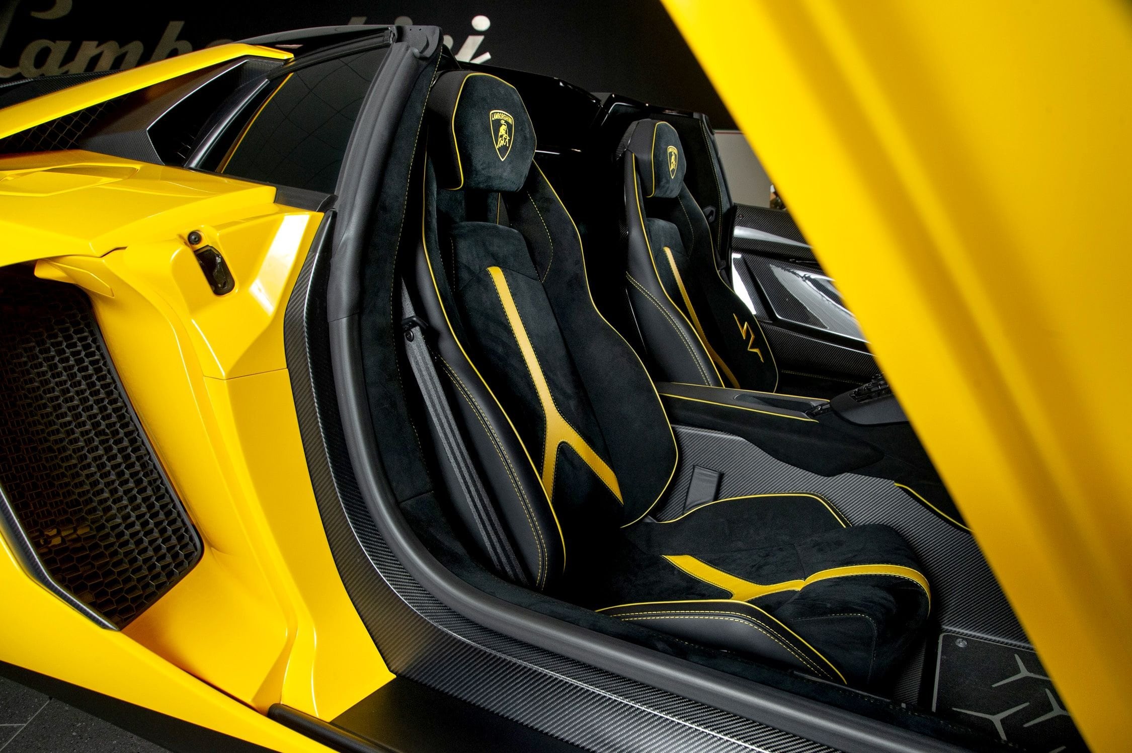 2017 Lamborghini Aventador SV Roadster, 12/20