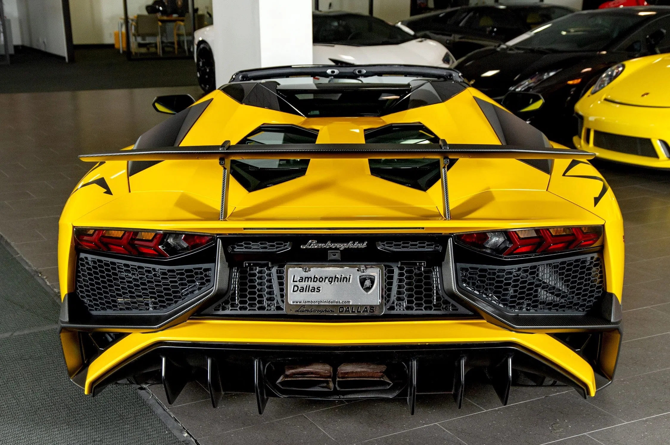 2017 Lamborghini Aventador SV Roadster for sale, exterior, Giallo Orion Yellow