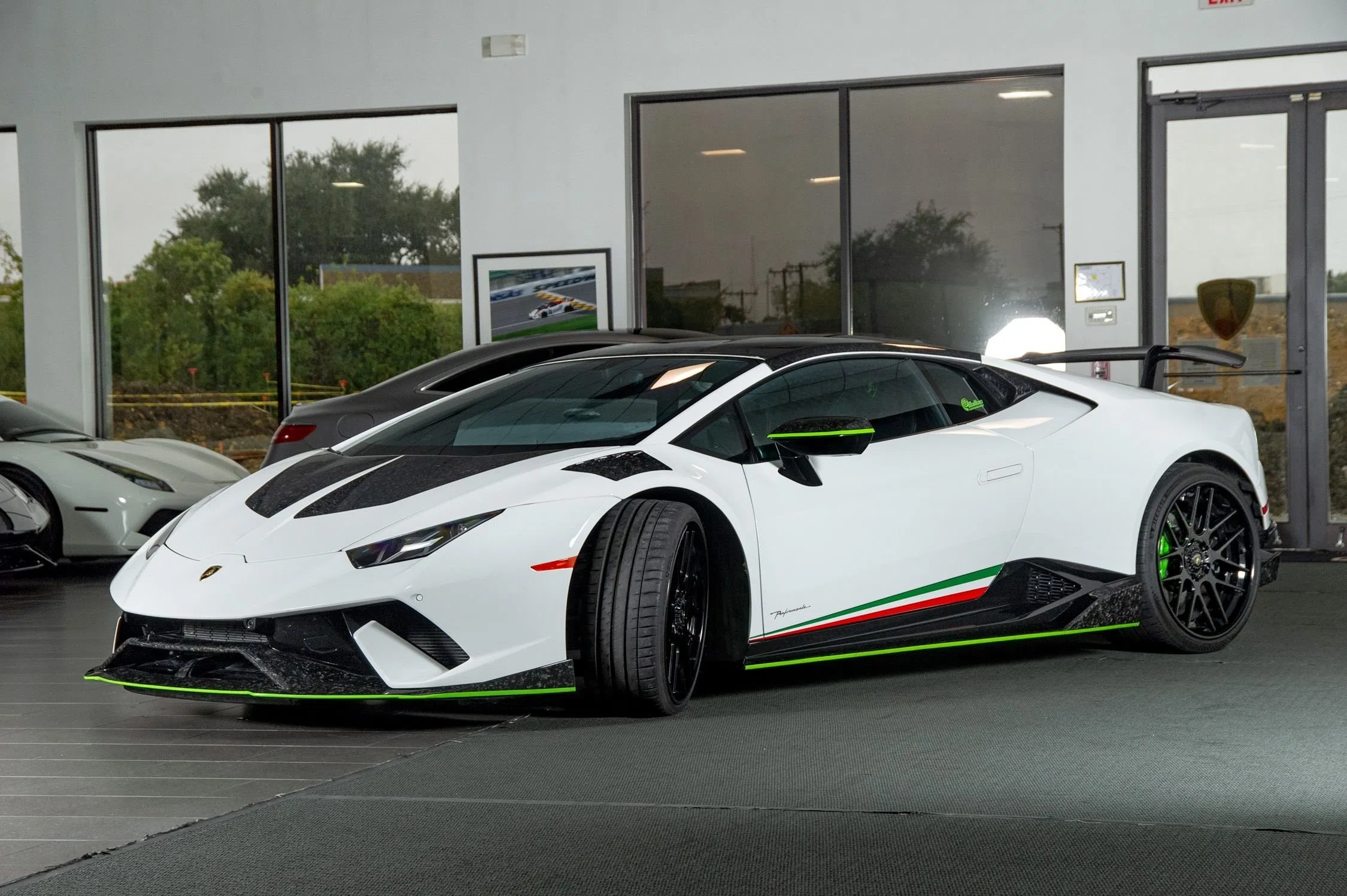 2019 Lamborghini Huracan Performante