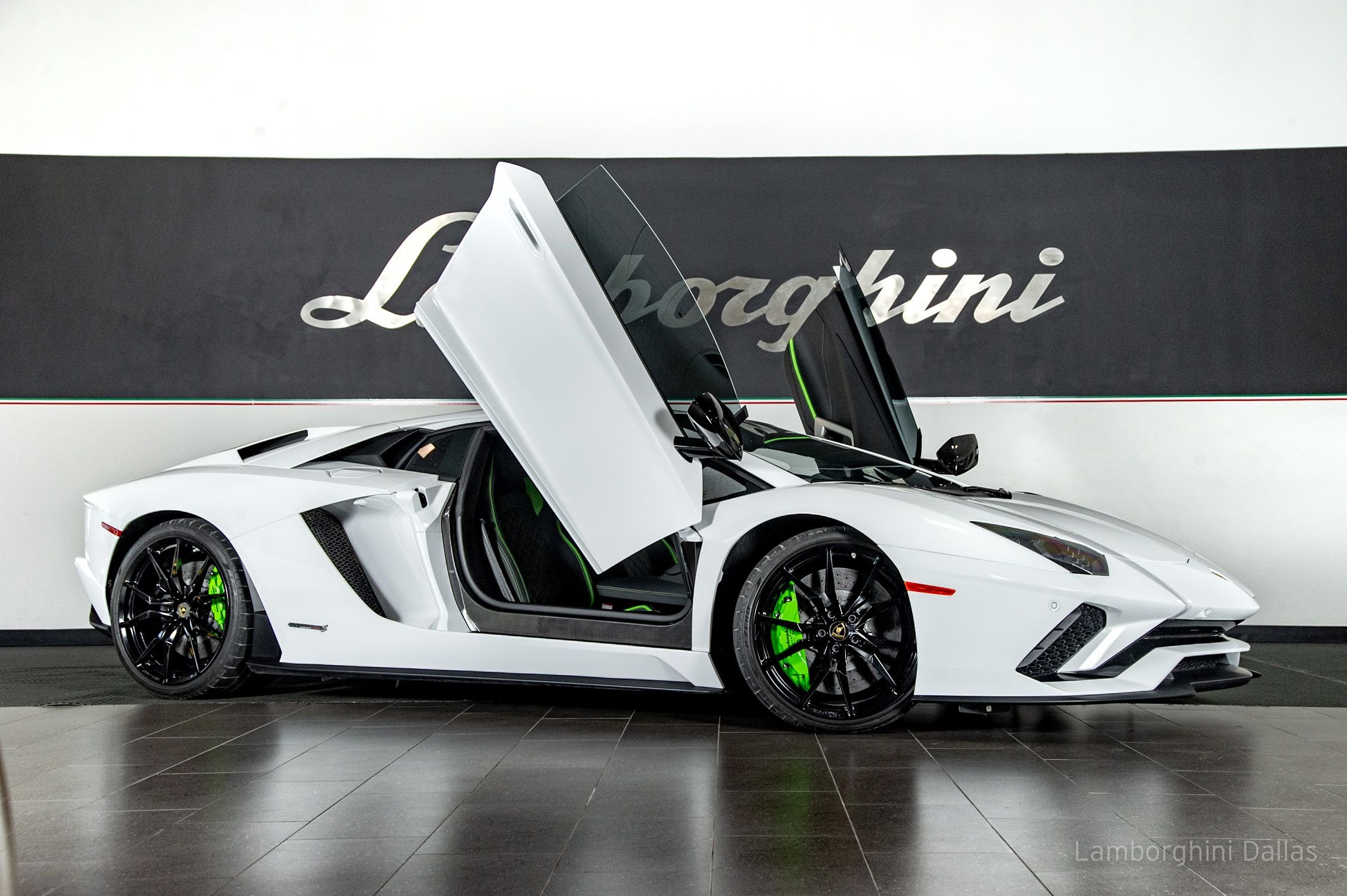 2018 Lamborghini Aventador S