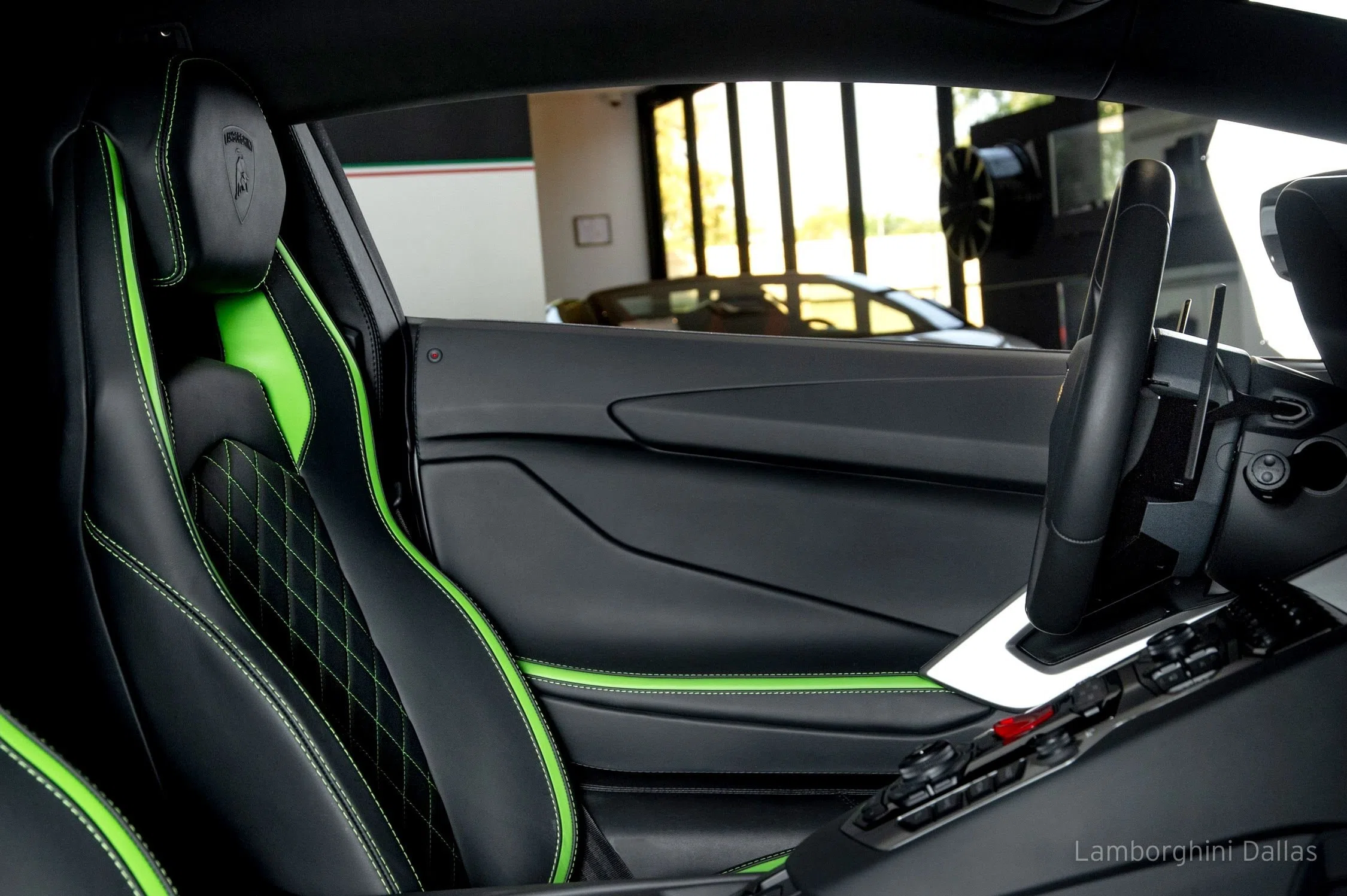2018 Lamborghini Aventador S interior, seats, Nero Ade