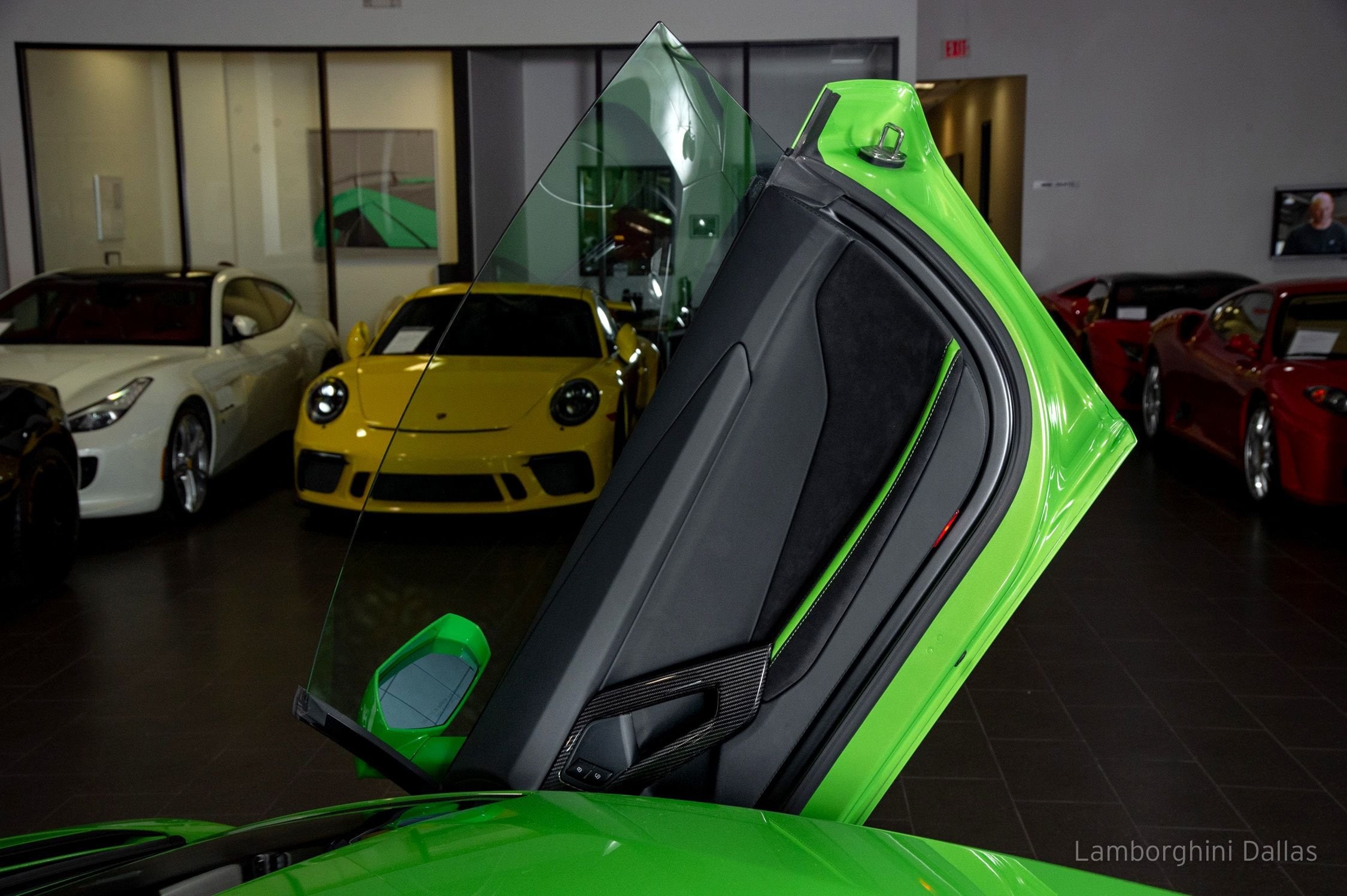 2019 Lamborghini Aventador S, 3/20