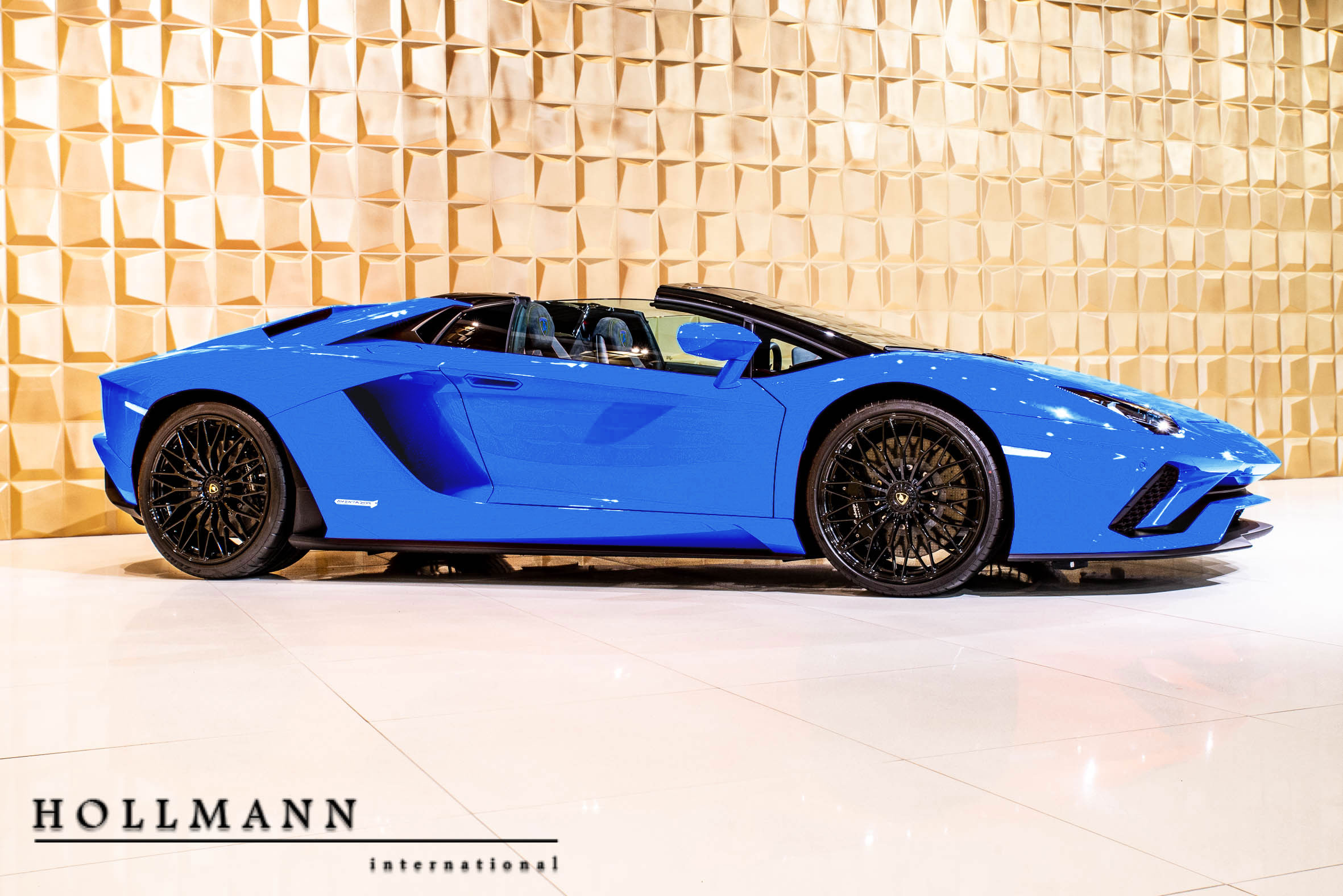 2018 LAMBORGHINI AVENTADOR S ROADSTER, 3/20