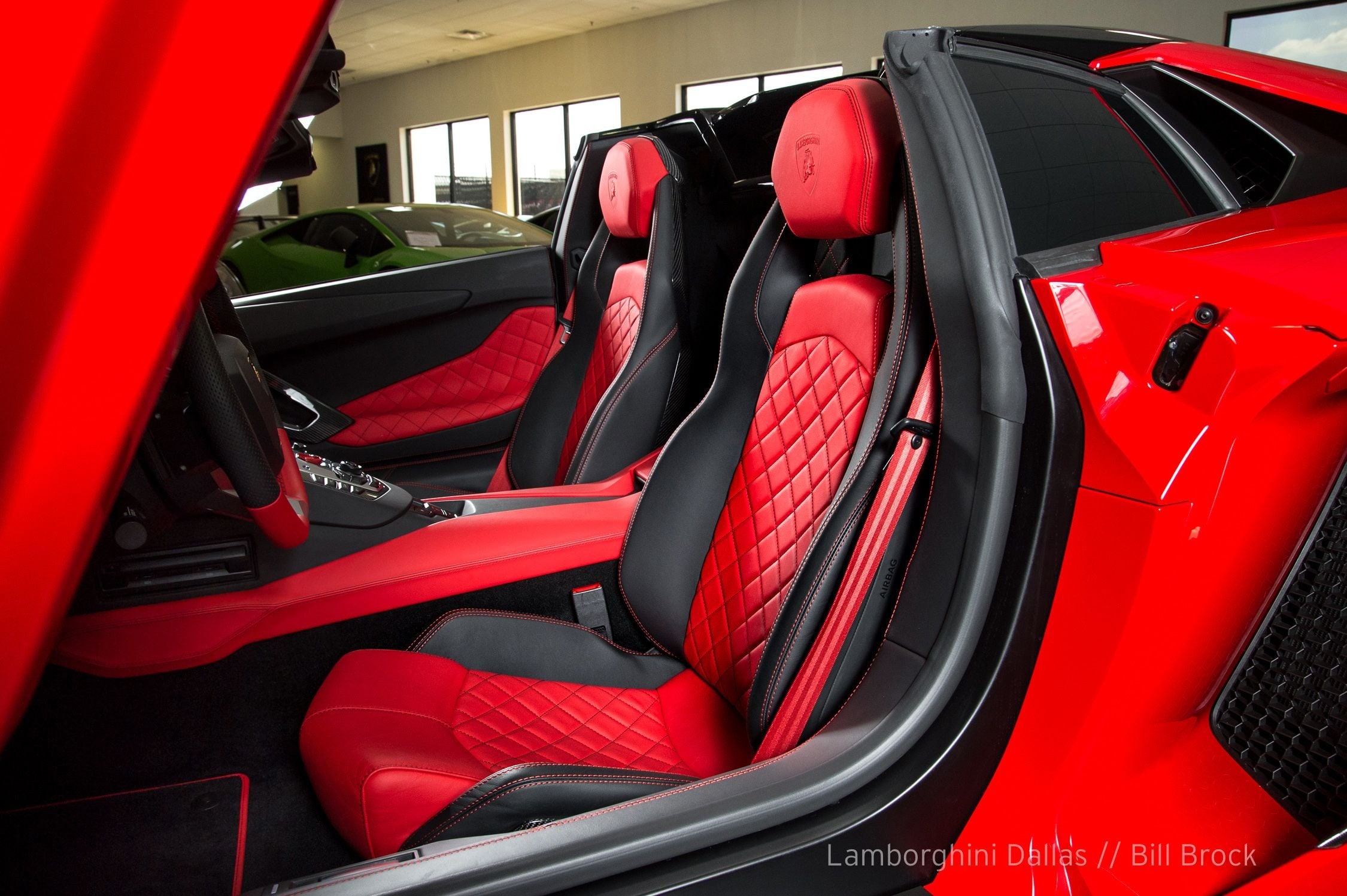 2016 Lamborghini Aventador Roadster, 16/20