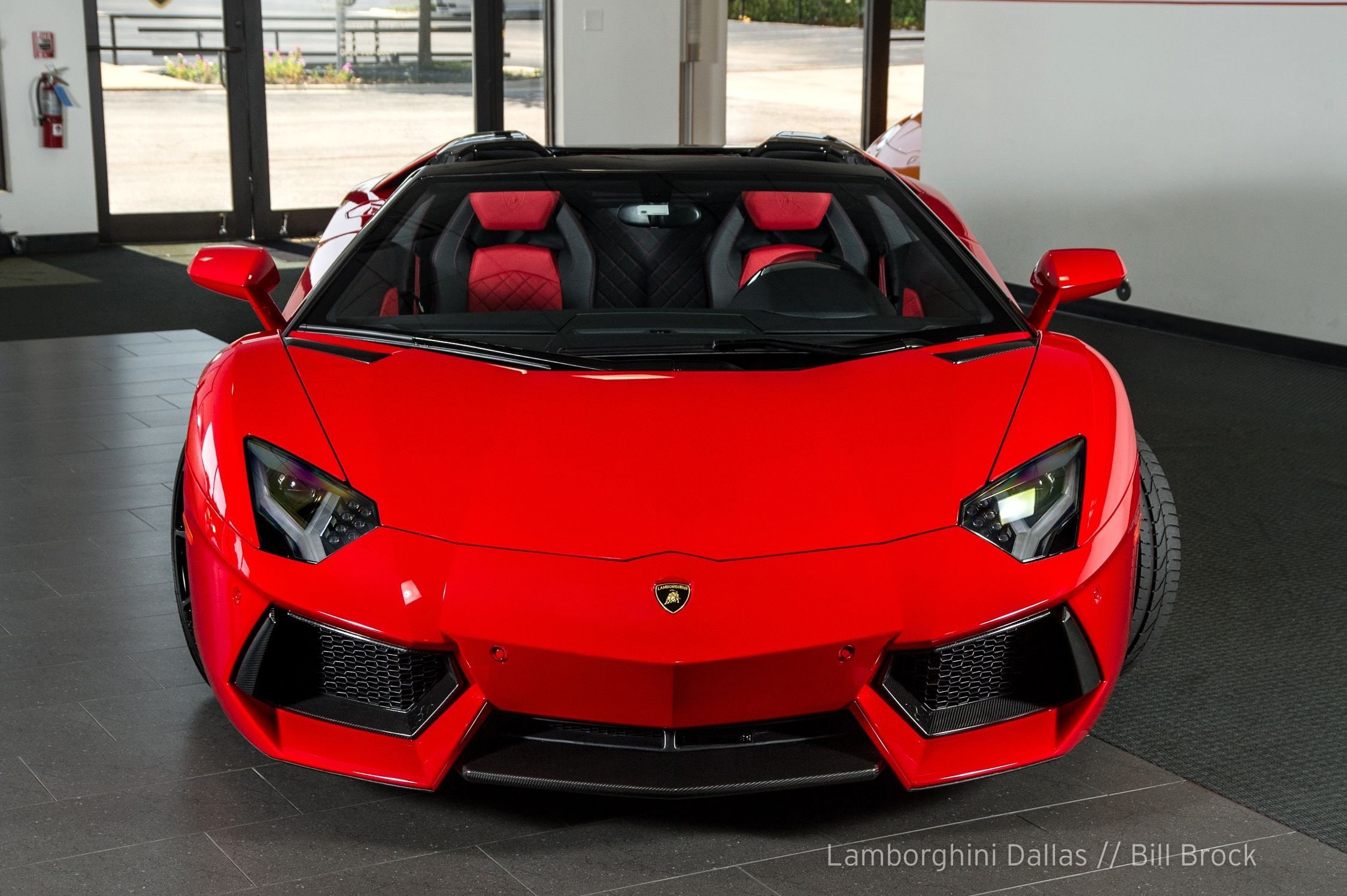 2016 Lamborghini Aventador Roadster, 20/20